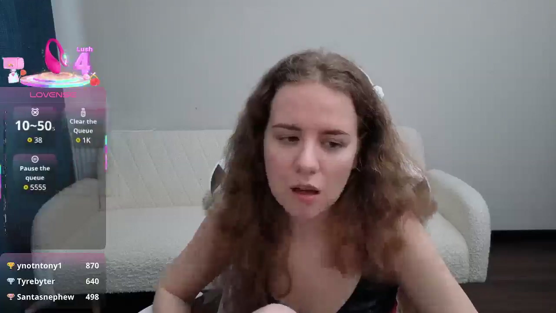 Gallery image thumbnail from BlueFlowerr's myfreecams stream on, 07/17/2025, 18:01 image 10 of 20