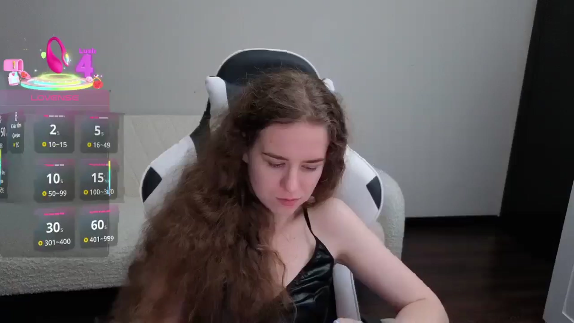 Gallery image thumbnail from BlueFlowerr's myfreecams stream on, 07/17/2025, 20:52 image 12 of 20