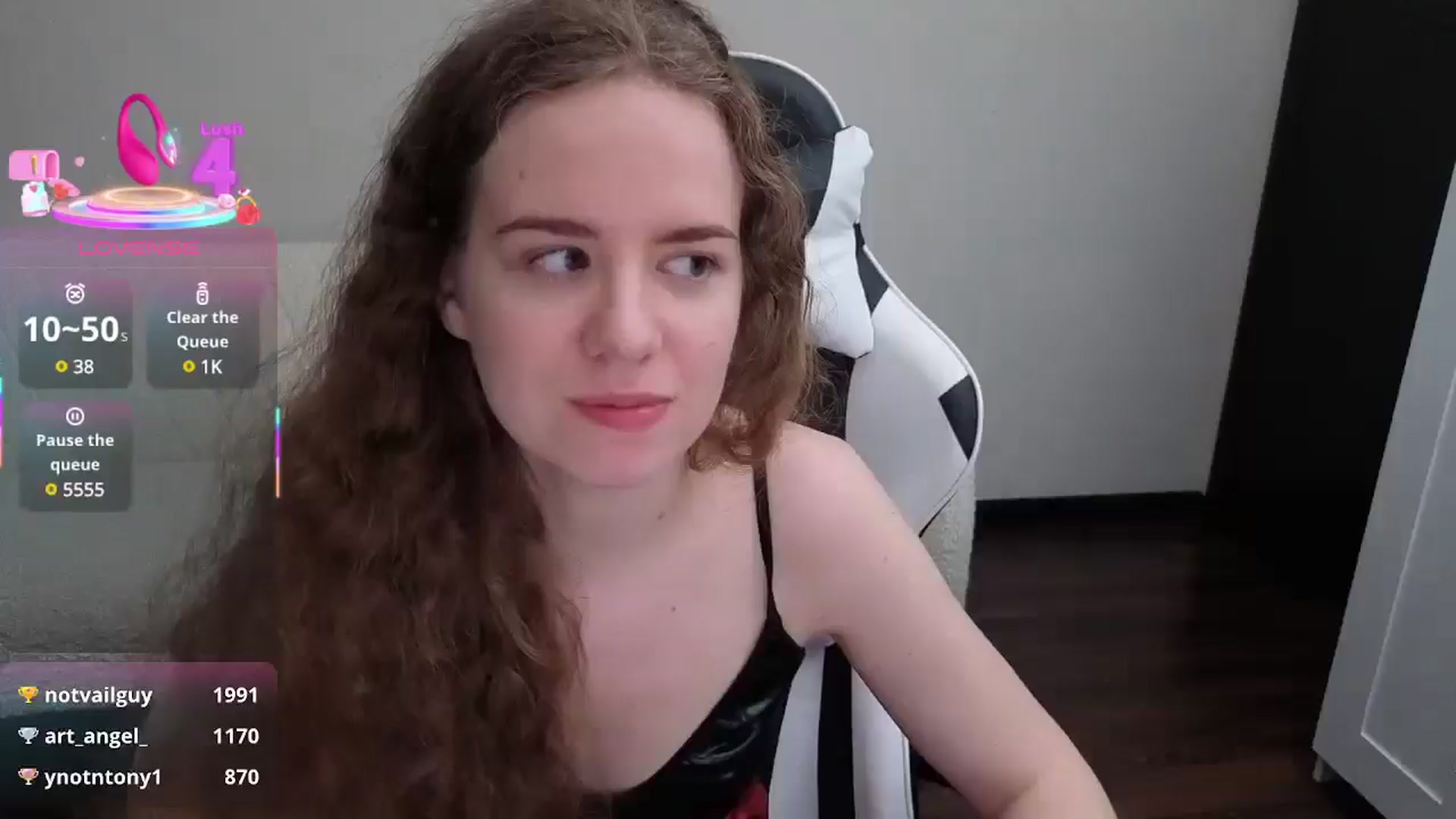 Gallery image thumbnail from BlueFlowerr's myfreecams stream on, 07/17/2025, 20:52 image 1 of 20