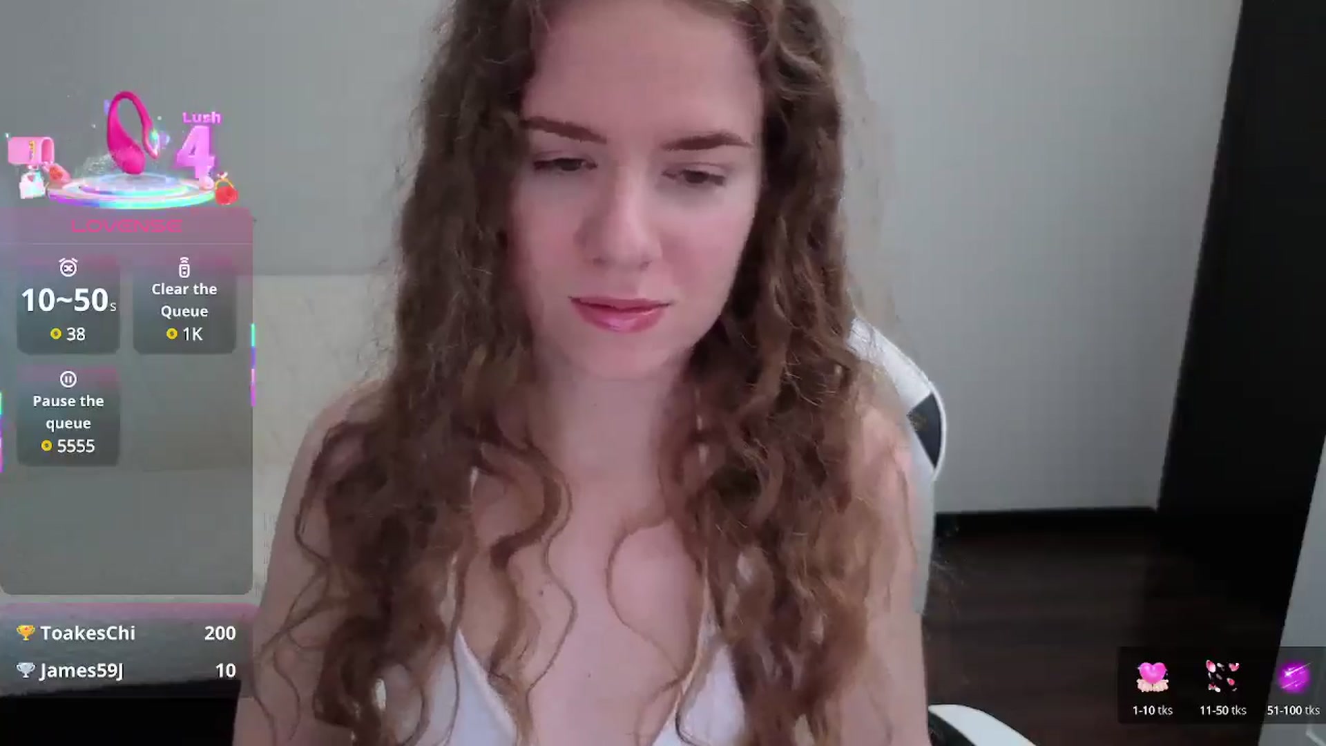 Gallery image thumbnail from BlueFlowerr's myfreecams stream on, 07/19/2025, 13:47 image 12 of 20