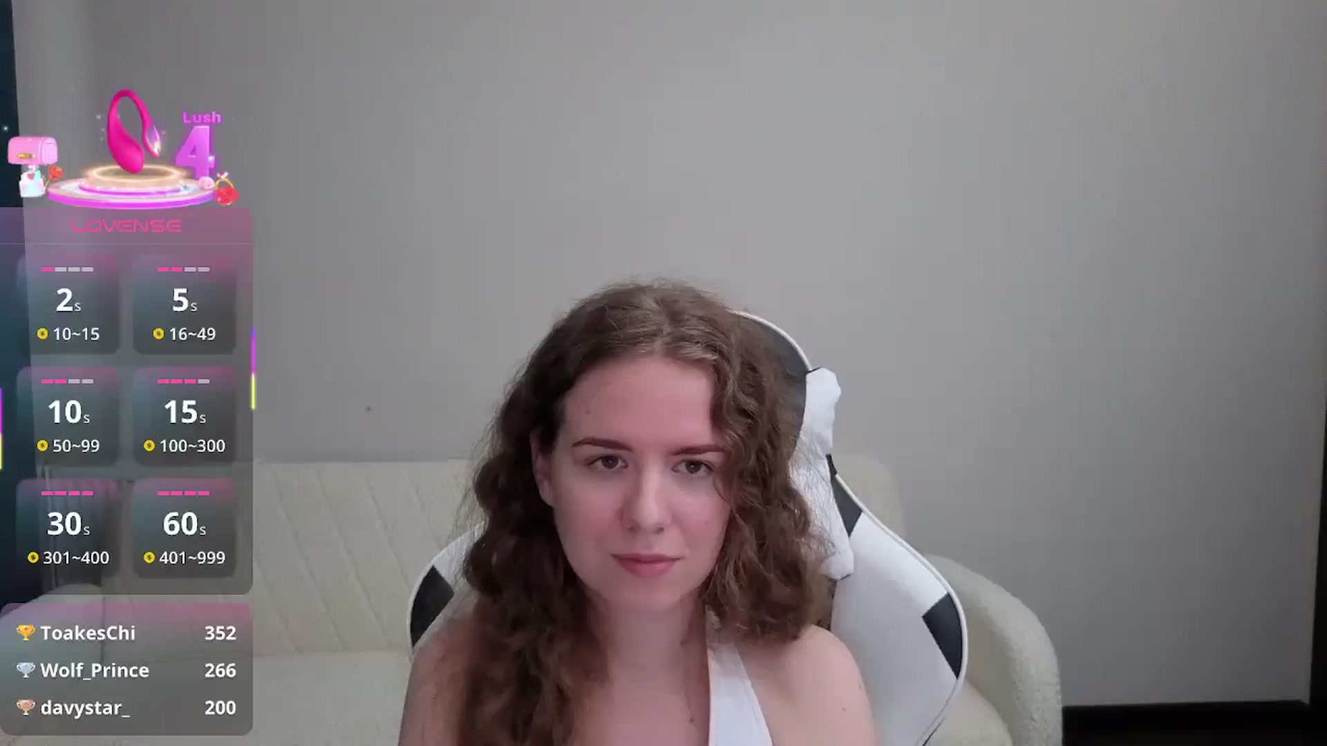 Gallery image thumbnail from BlueFlowerr's myfreecams stream on, 07/19/2025, 19:07 image 1 of 20