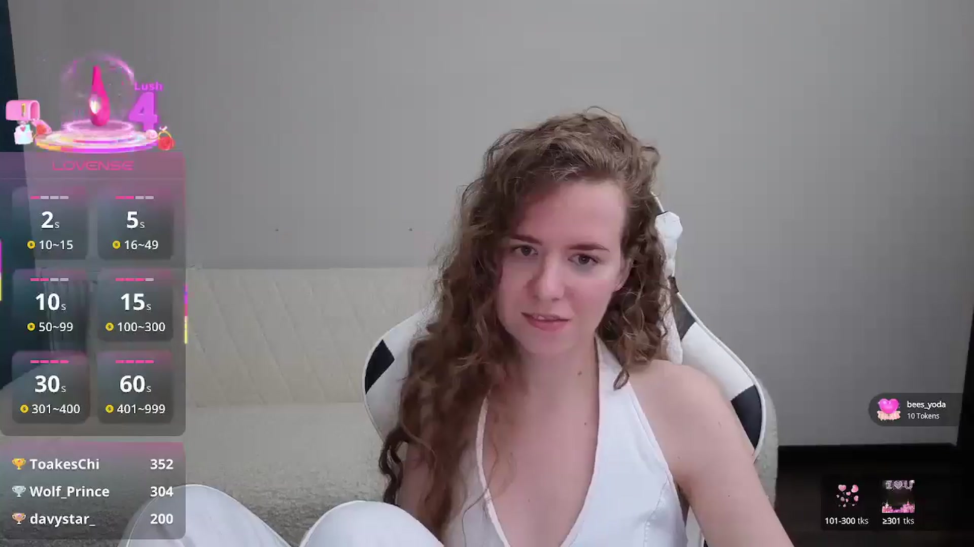 Gallery image thumbnail from BlueFlowerr's myfreecams stream on, 07/19/2025, 19:07 image 10 of 20