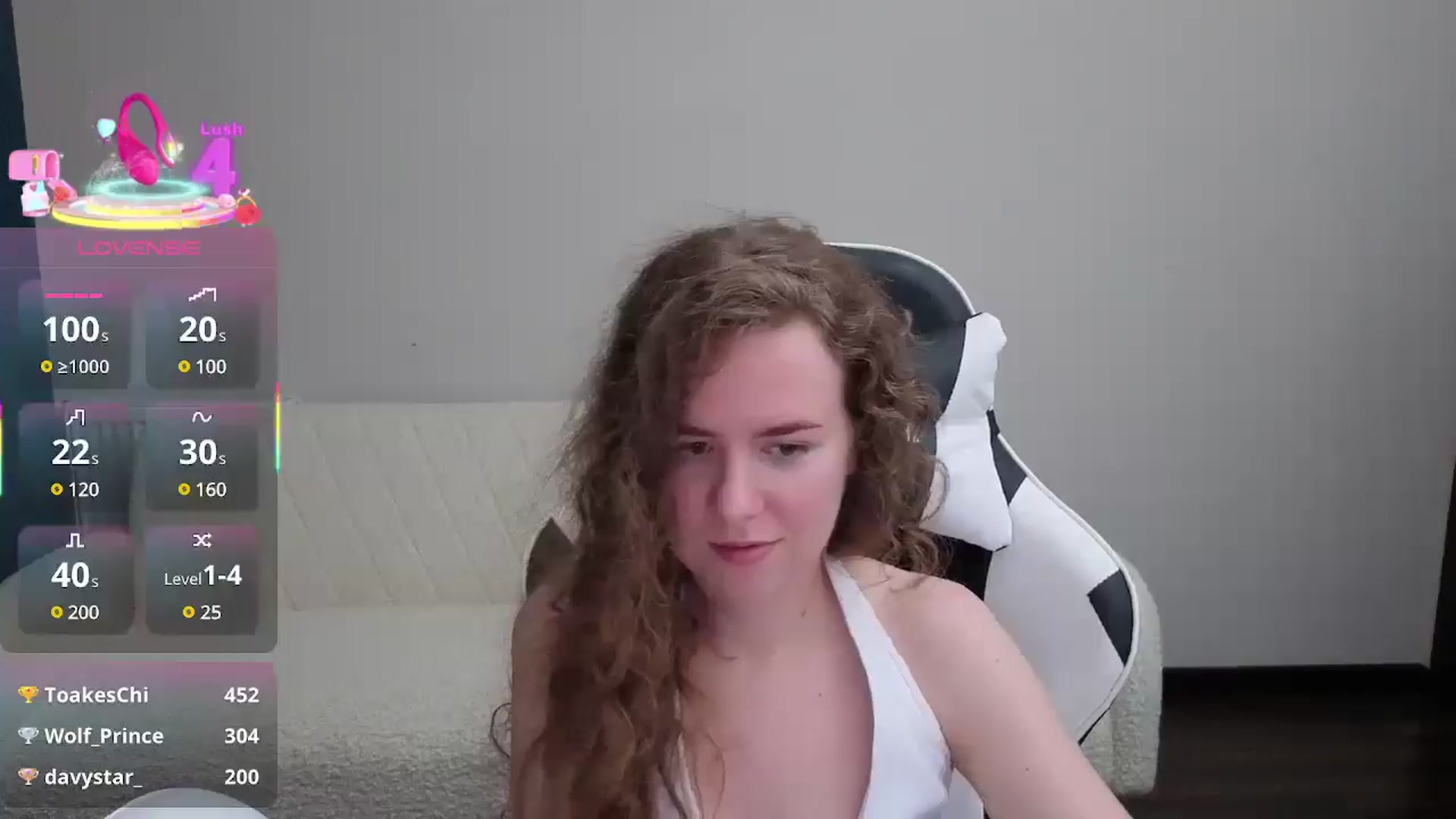 Gallery image thumbnail from BlueFlowerr's myfreecams stream on, 07/19/2025, 20:27 image 4 of 20