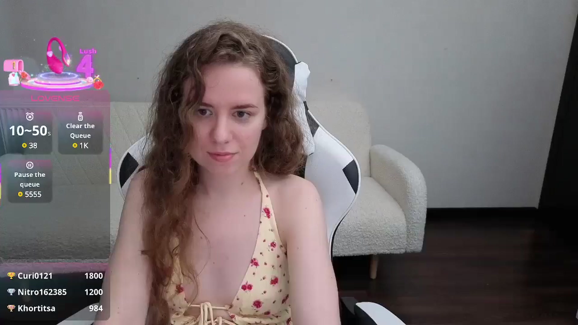 Gallery image thumbnail from BlueFlowerr's myfreecams stream on, 07/20/2025, 18:29 image 13 of 20