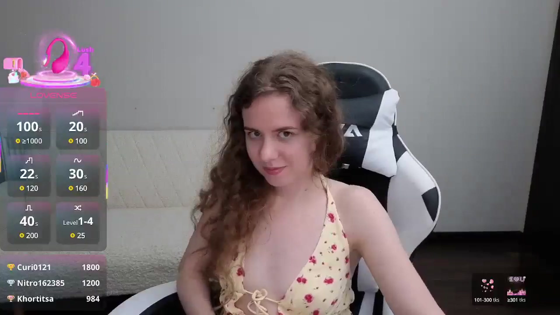 Gallery image thumbnail from BlueFlowerr's myfreecams stream on, 07/20/2025, 19:28 image 15 of 20
