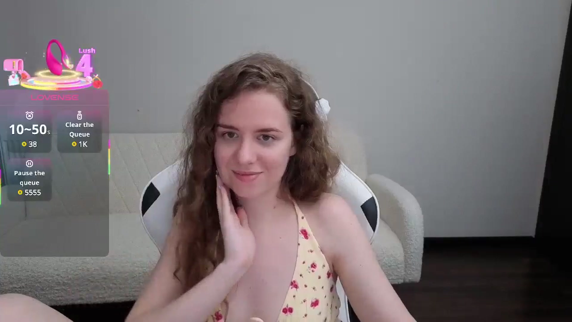 Gallery image thumbnail from BlueFlowerr's myfreecams stream on, 07/20/2025, 19:28 image 2 of 20