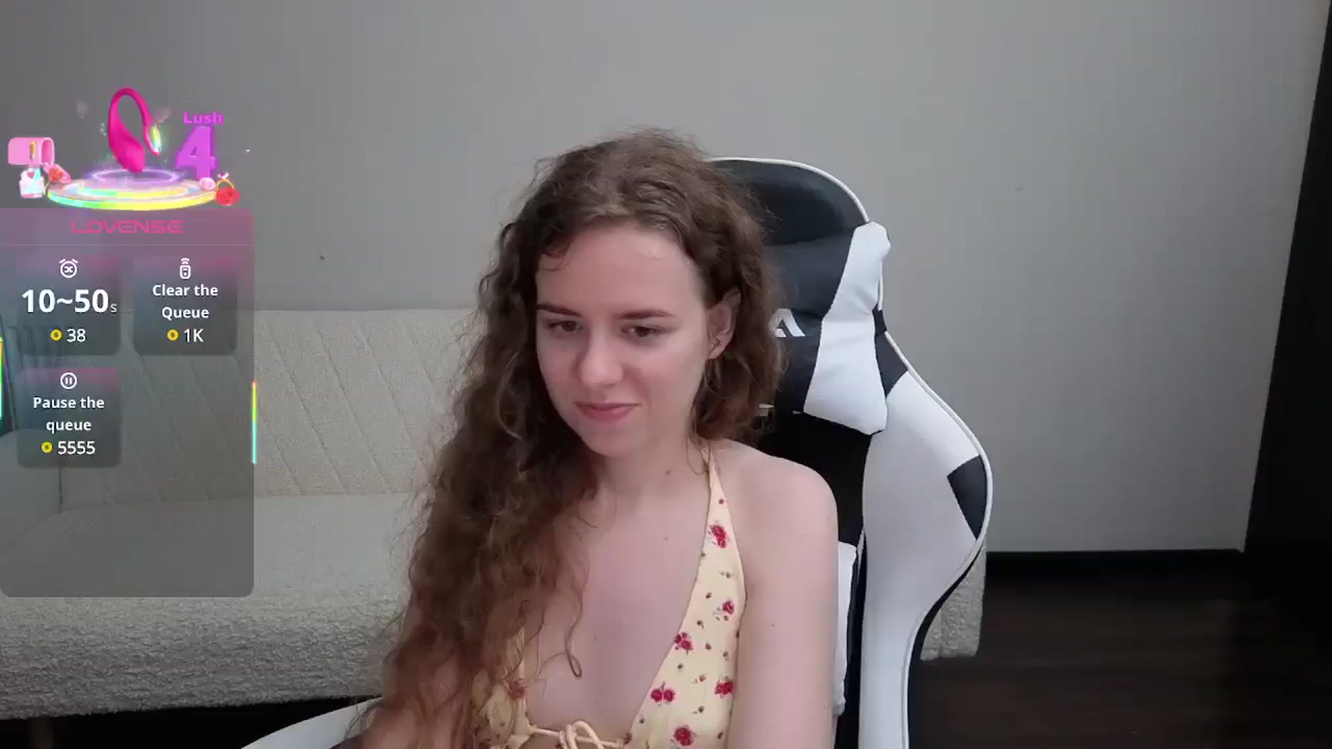 Gallery image thumbnail from BlueFlowerr's myfreecams stream on, 07/20/2025, 19:28 image 20 of 20