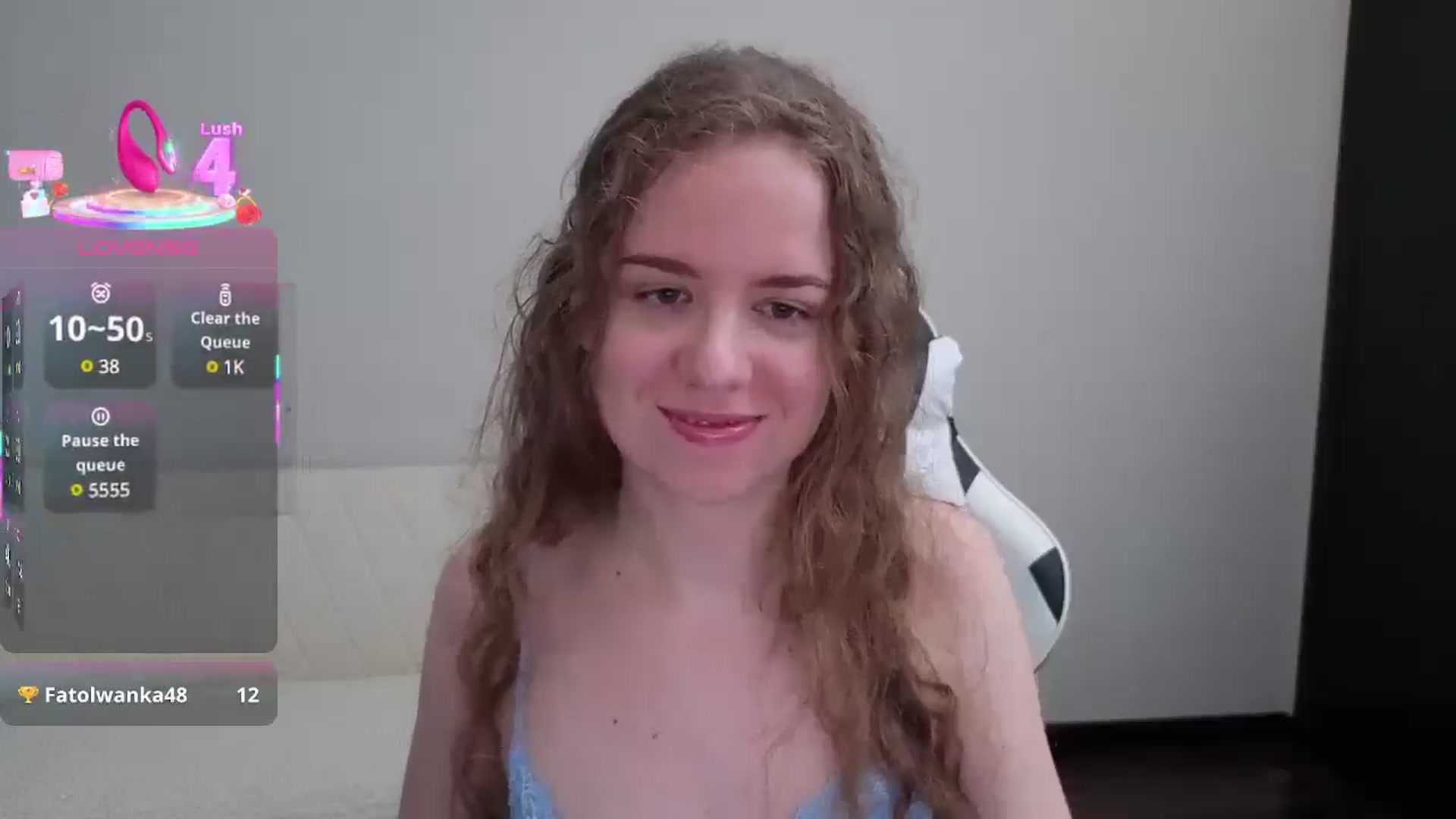 Gallery image thumbnail from BlueFlowerr's myfreecams stream on, 07/21/2025, 13:23 image 15 of 20