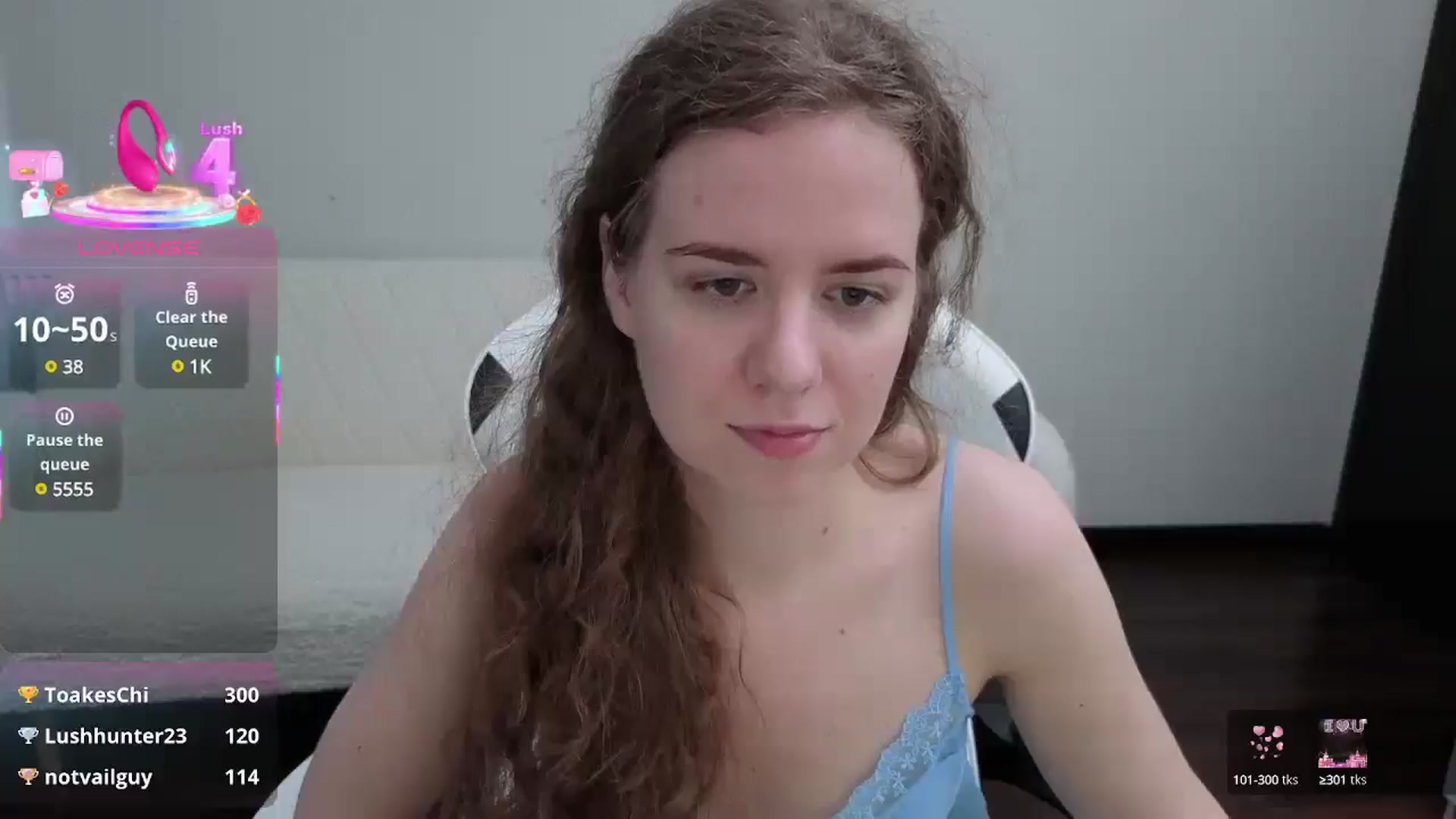 Gallery image thumbnail from BlueFlowerr's myfreecams stream on, 07/21/2025, 17:31 image 9 of 20