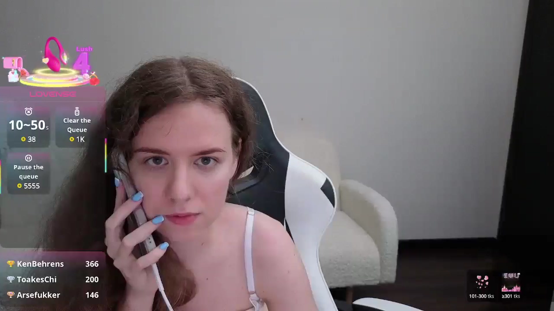 Gallery image thumbnail from BlueFlowerr's myfreecams stream on, 07/22/2025, 18:38 image 3 of 20
