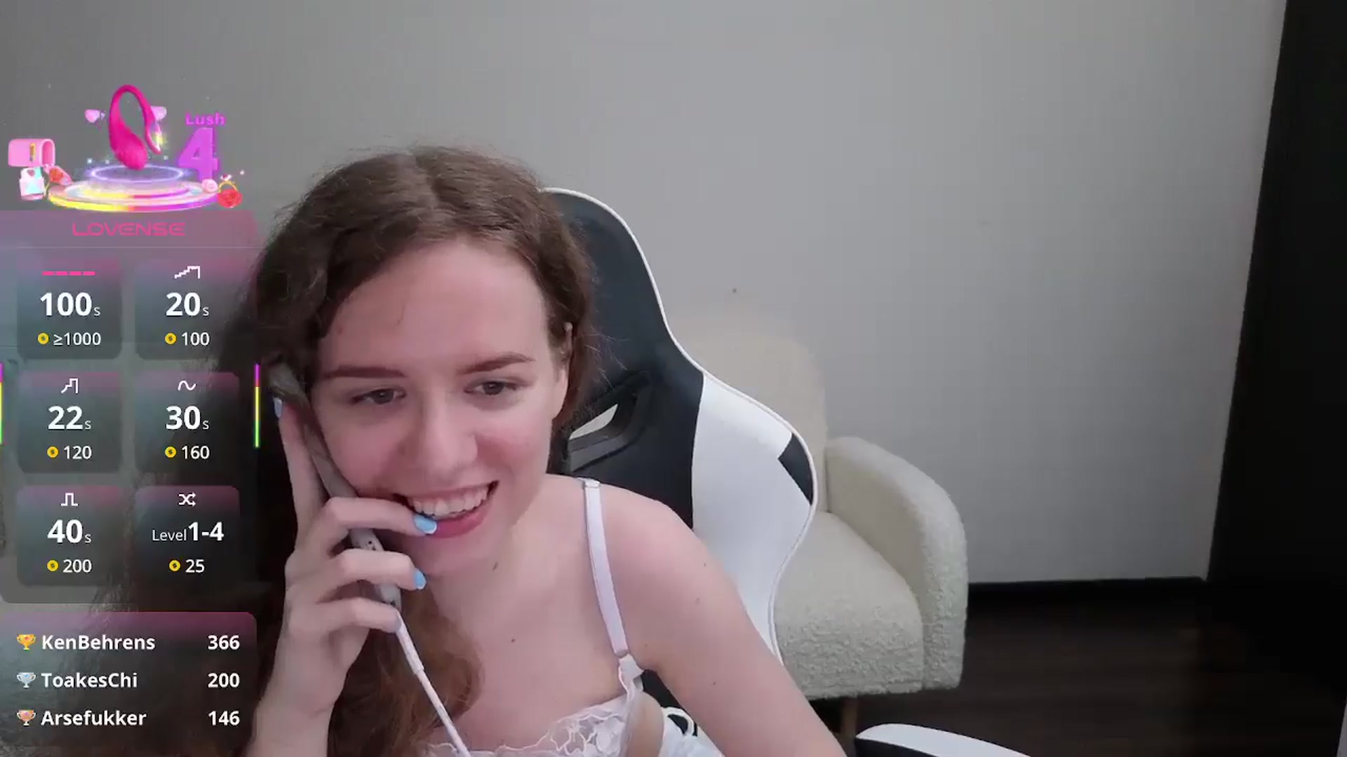 Gallery image thumbnail from BlueFlowerr's myfreecams stream on, 07/22/2025, 18:38 image 9 of 20