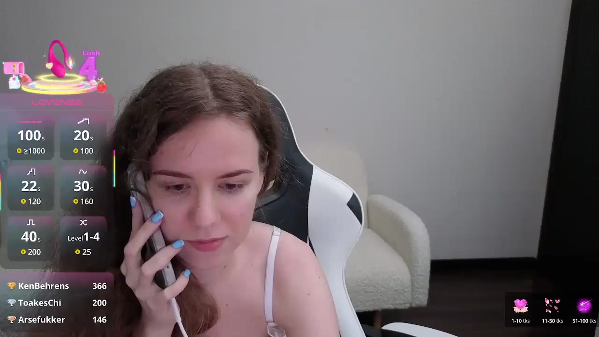 Gallery image thumbnail from BlueFlowerr's myfreecams stream on, 07/22/2025, 18:38 image 2 of 20