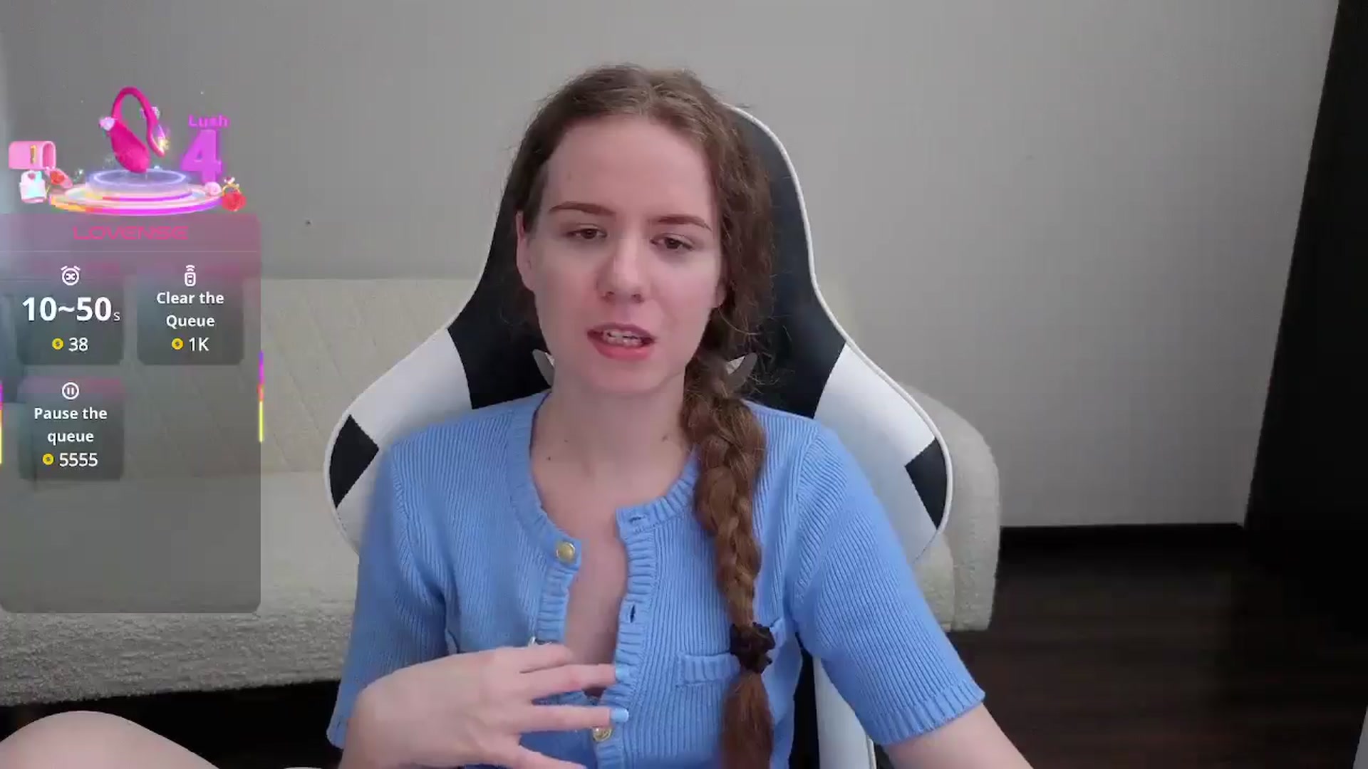 Gallery image thumbnail from BlueFlowerr's myfreecams stream on, 07/23/2025, 15:01 image 19 of 20