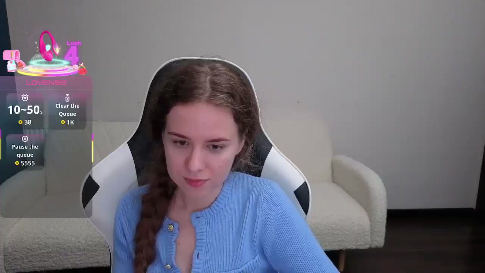 Gallery image thumbnail from BlueFlowerr's myfreecams stream on, 07/23/2025, 19:13 image 6 of 20