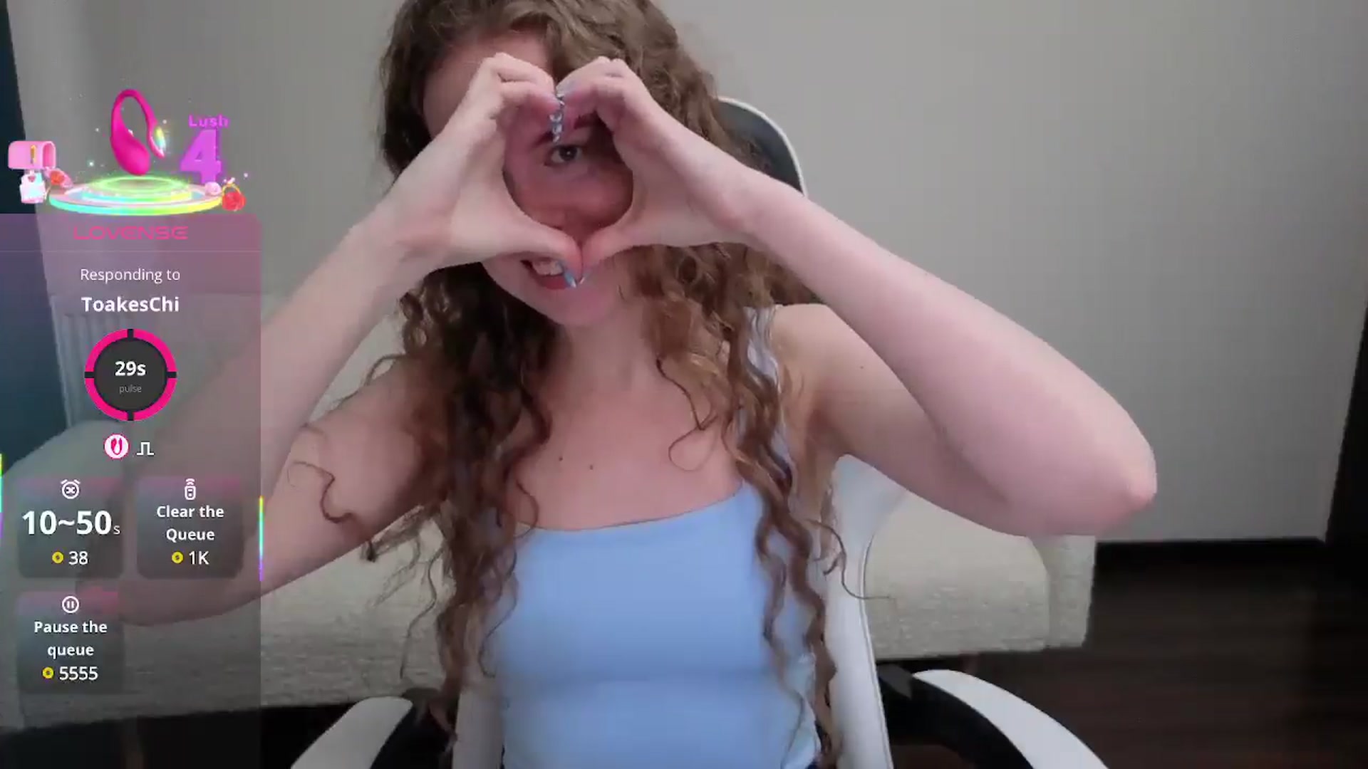 Gallery image thumbnail from BlueFlowerr's myfreecams stream on, 07/27/2025, 15:10 image 15 of 20