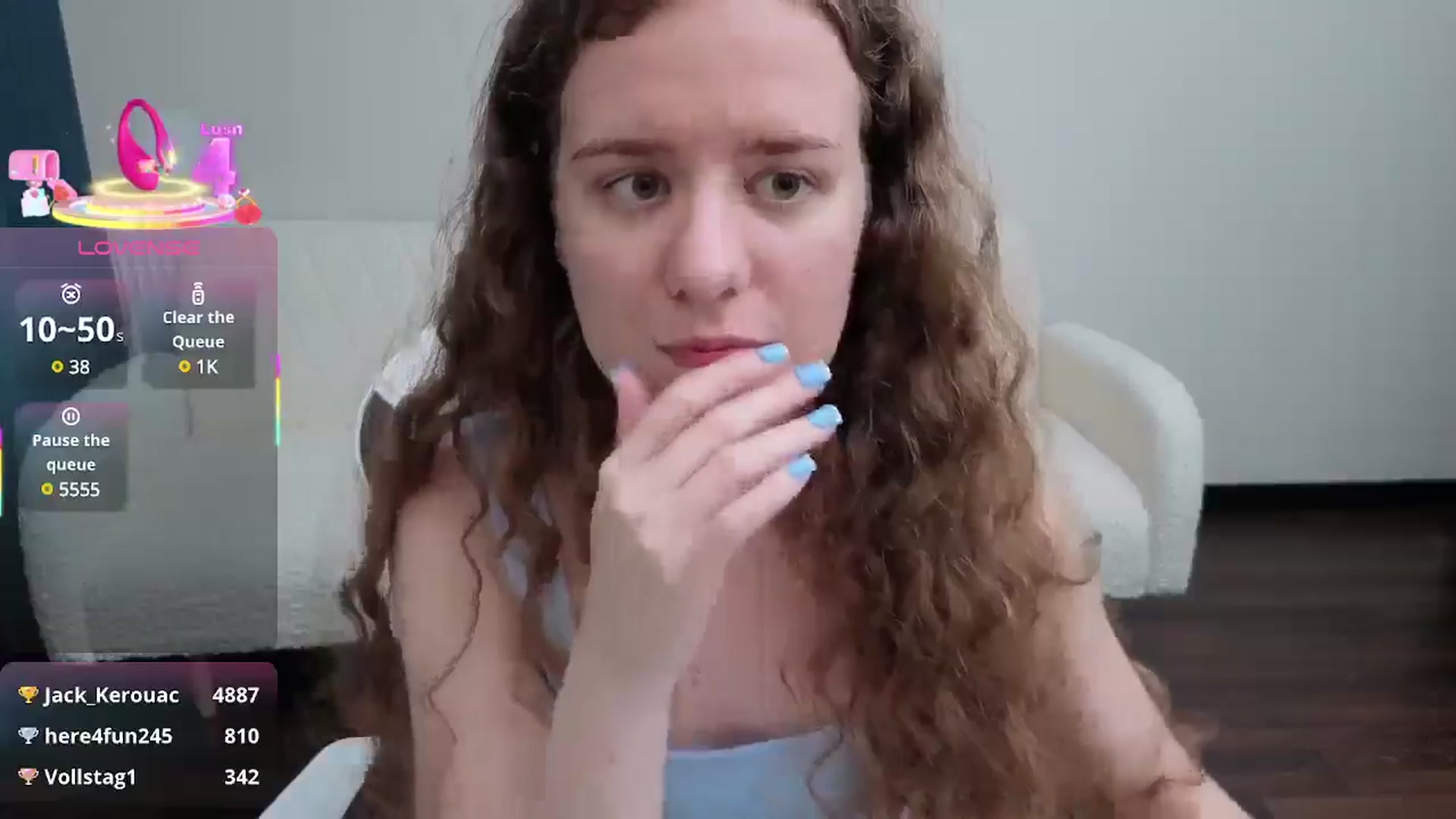 Gallery image thumbnail from BlueFlowerr's myfreecams stream on, 07/27/2025, 21:15 image 14 of 20