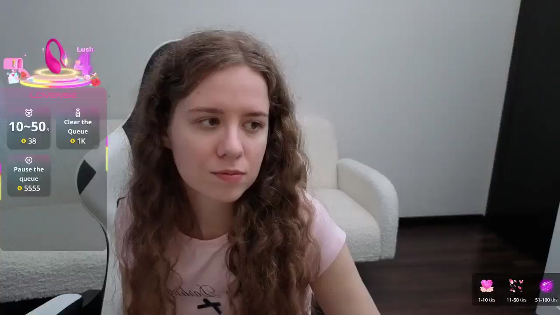 Gallery image thumbnail from BlueFlowerr's myfreecams stream on, 07/30/2025, 14:12 image 2 of 20