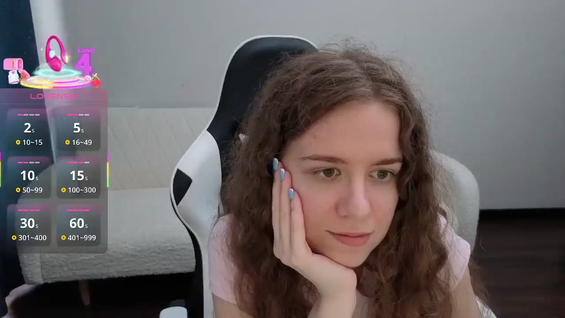 Gallery image thumbnail from BlueFlowerr's myfreecams stream on, 07/30/2025, 15:32 image 11 of 20
