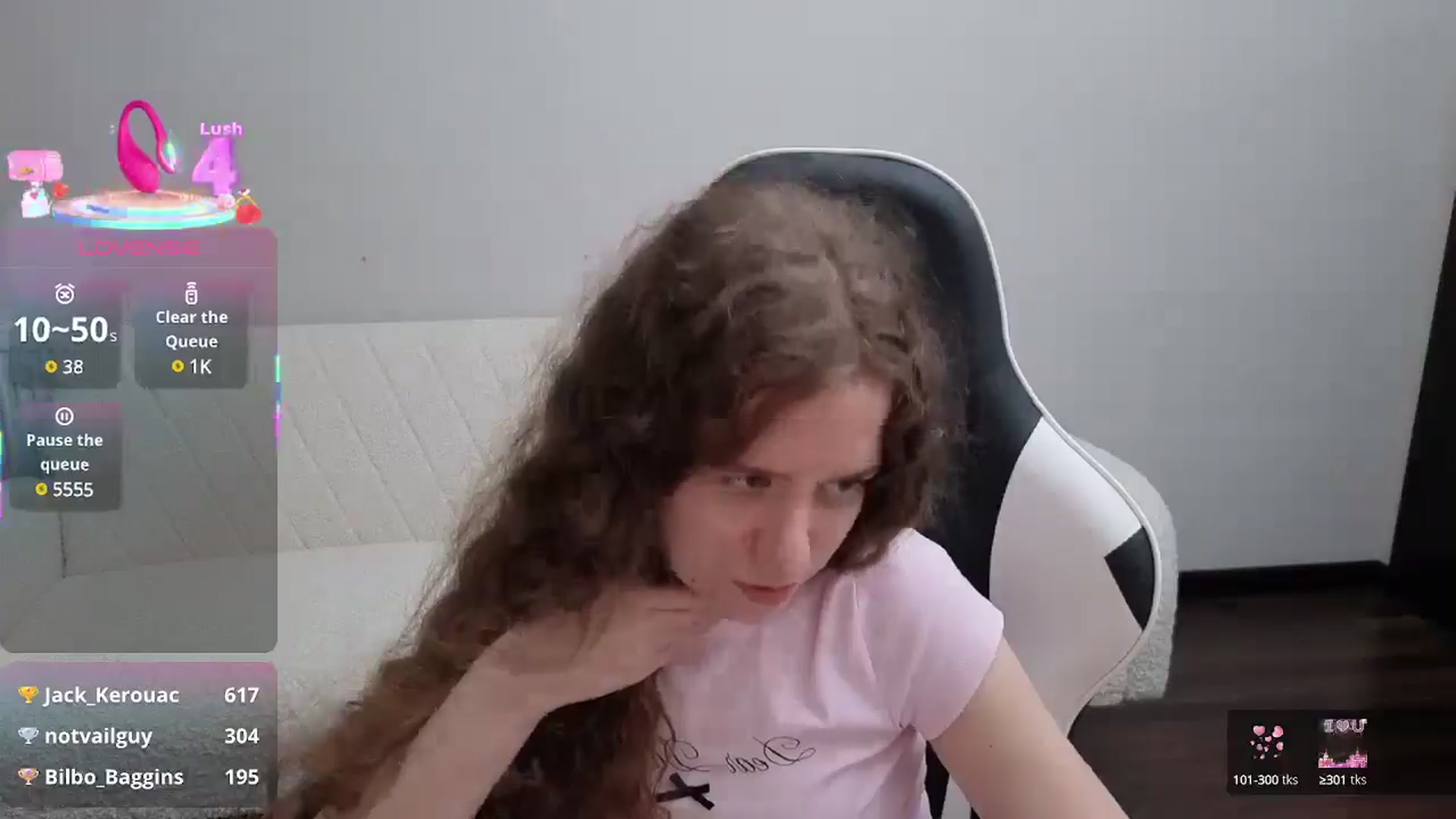 Gallery image thumbnail from BlueFlowerr's myfreecams stream on, 07/30/2025, 19:36 image 17 of 20