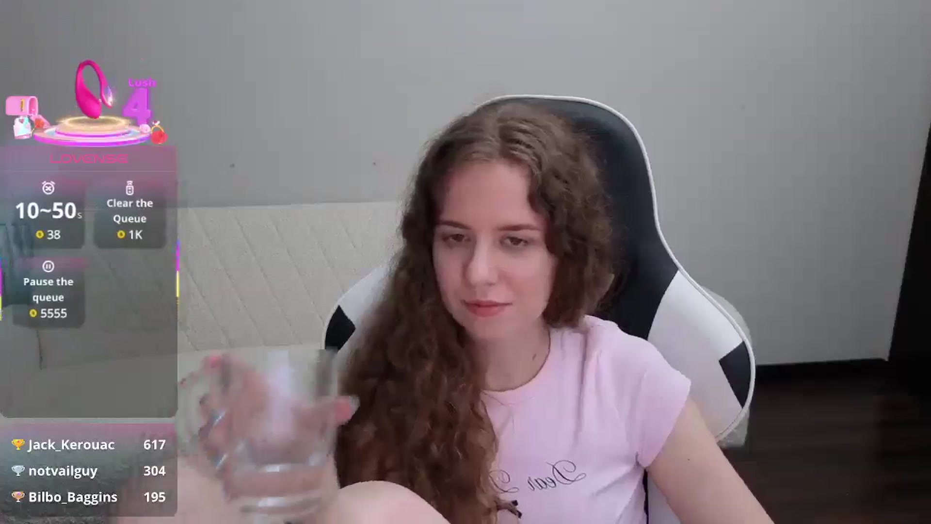 Gallery image thumbnail from BlueFlowerr's myfreecams stream on, 07/30/2025, 19:36 image 16 of 20