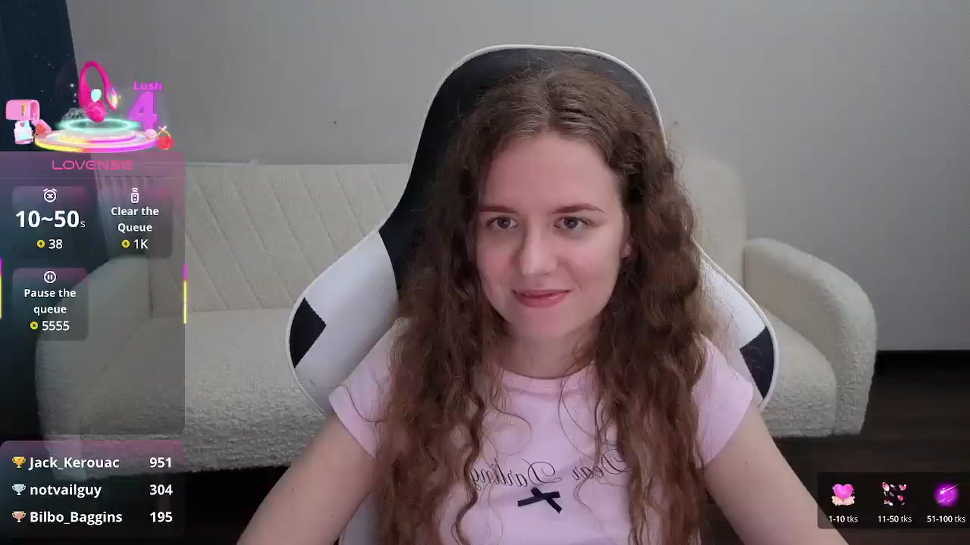 Gallery image thumbnail from BlueFlowerr's myfreecams stream on, 07/30/2025, 20:44 image 13 of 20