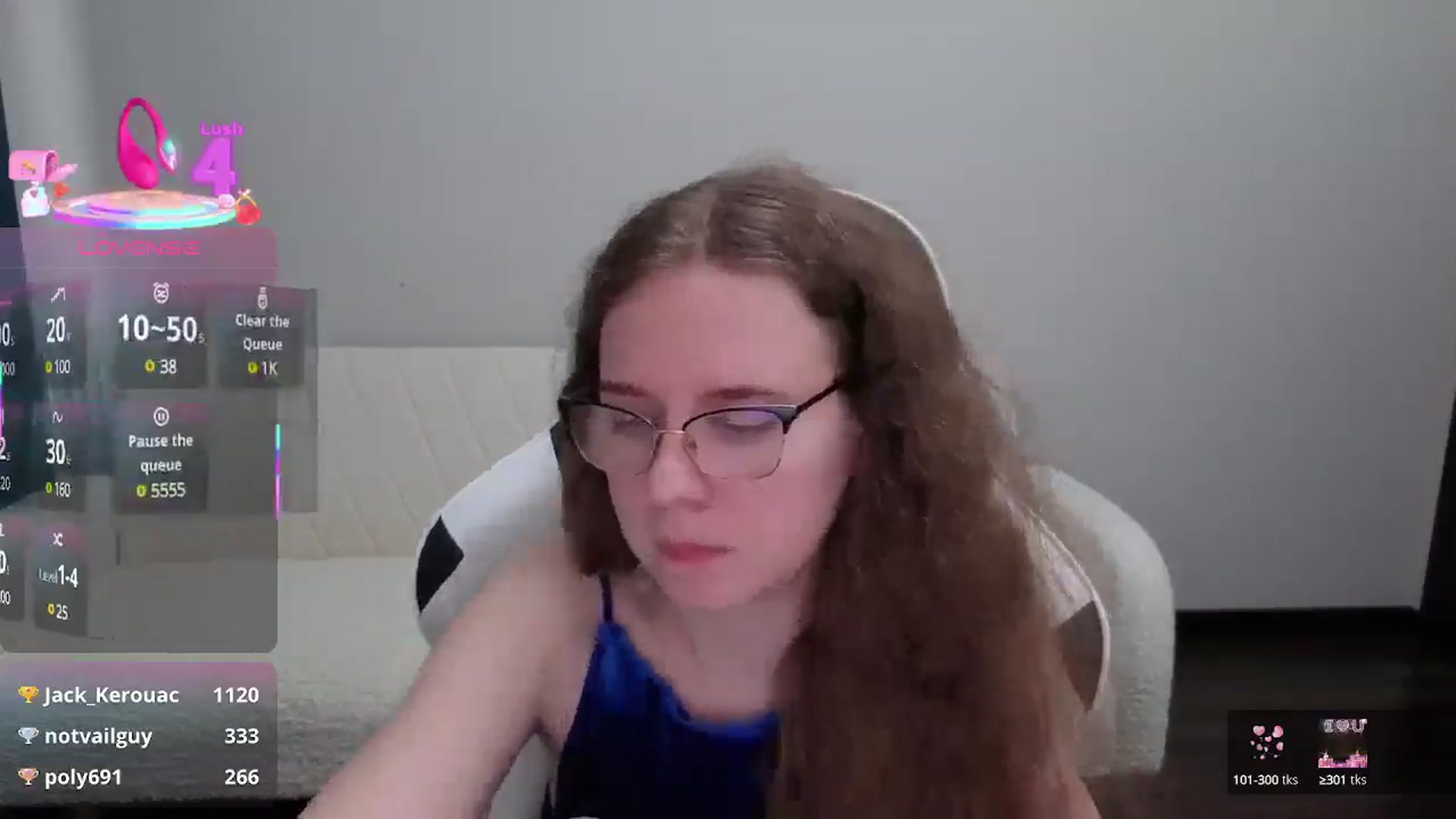 Gallery image thumbnail from BlueFlowerr's myfreecams stream on, 08/01/2025, 16:35 image 5 of 20