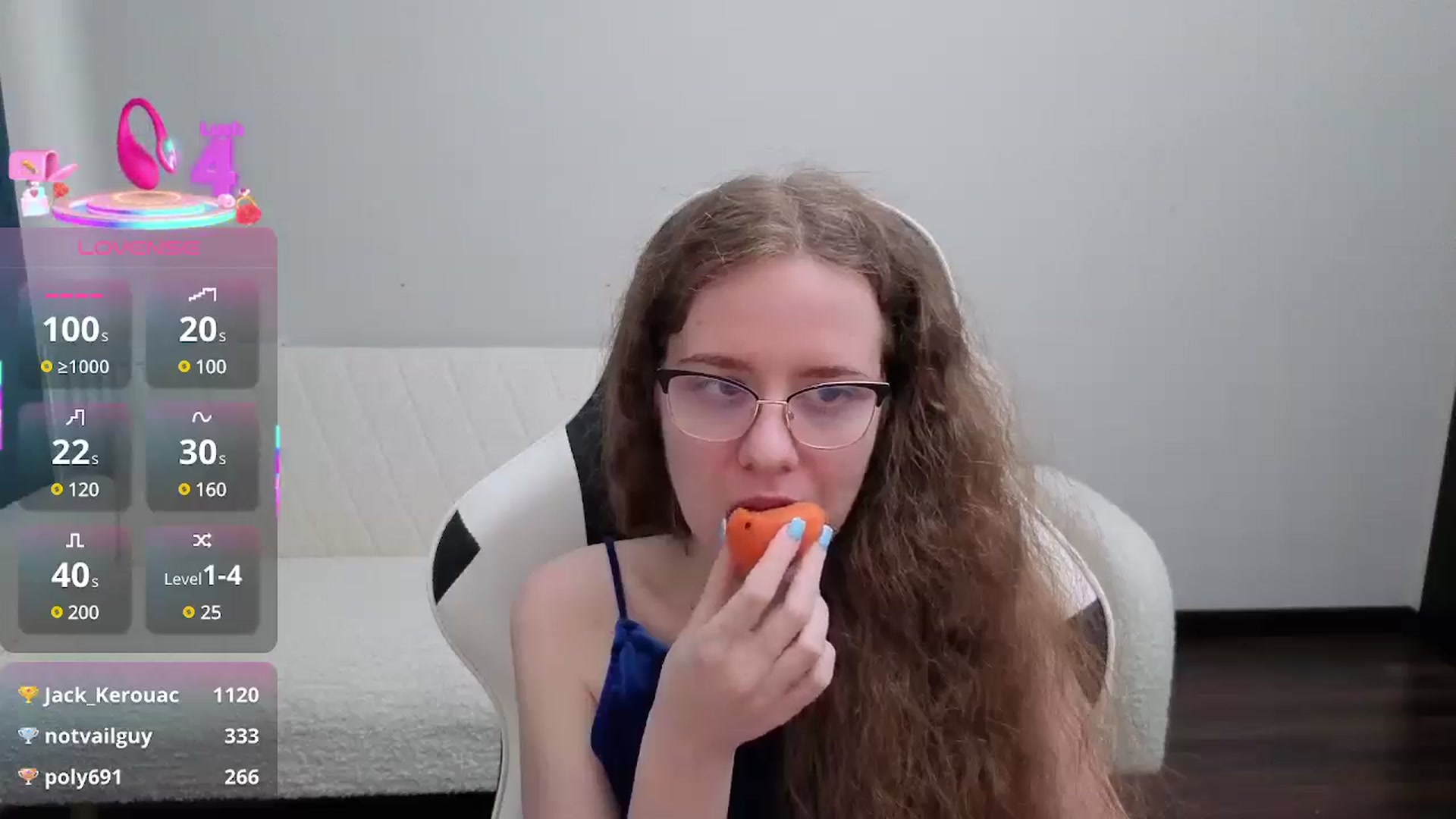 Gallery image thumbnail from BlueFlowerr's myfreecams stream on, 08/01/2025, 16:35 image 9 of 20