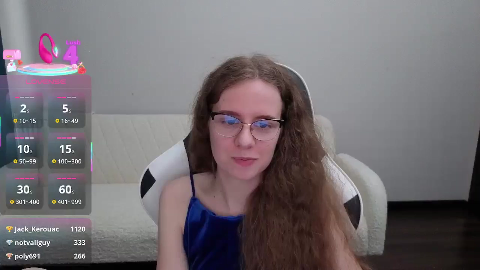 Gallery image thumbnail from BlueFlowerr's myfreecams stream on, 08/01/2025, 16:35 image 17 of 20