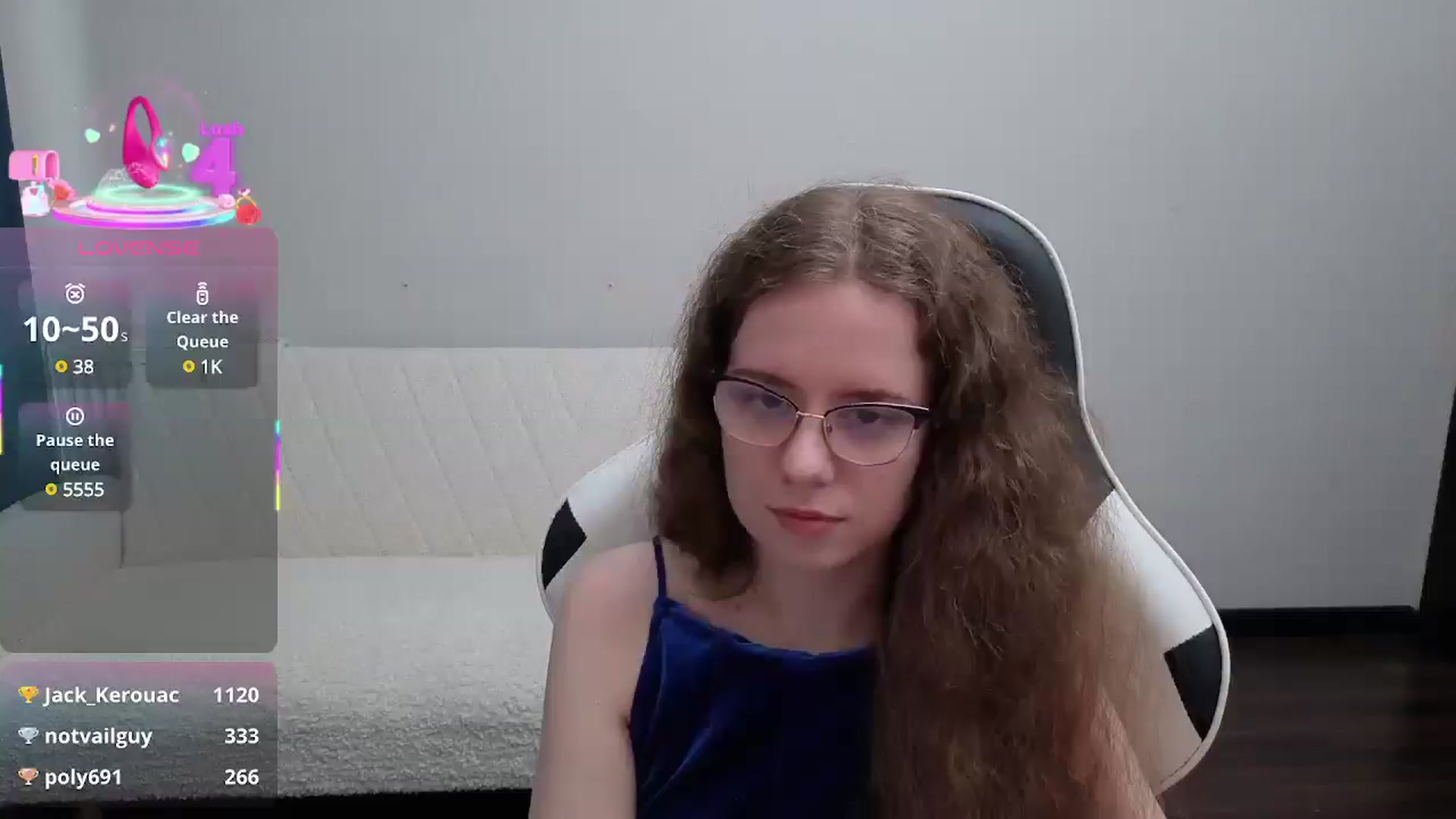 Gallery image thumbnail from BlueFlowerr's myfreecams stream on, 08/01/2025, 18:20 image 4 of 20