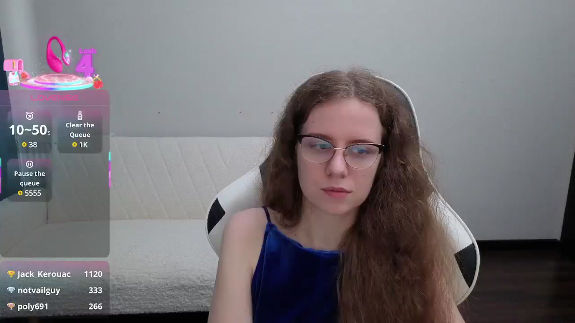 Gallery image thumbnail from BlueFlowerr's myfreecams stream on, 08/01/2025, 18:20 image 1 of 20