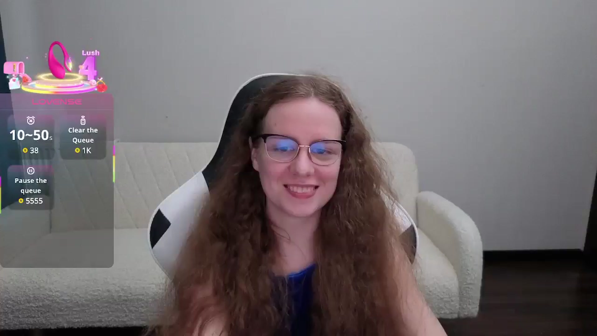 Gallery image thumbnail from BlueFlowerr's myfreecams stream on, 08/01/2025, 18:20 image 14 of 20