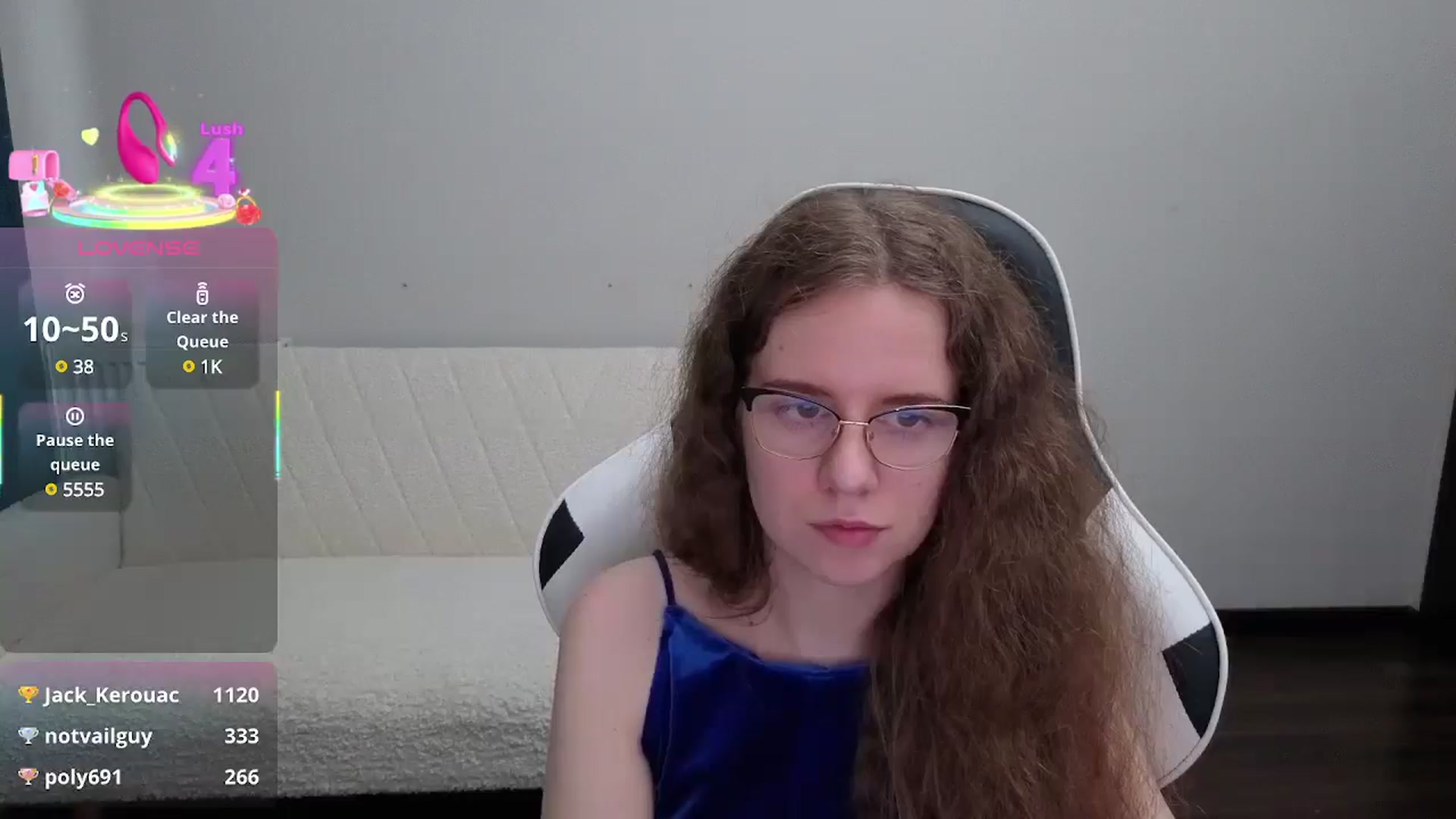 Gallery image thumbnail from BlueFlowerr's myfreecams stream on, 08/01/2025, 18:20 image 5 of 20