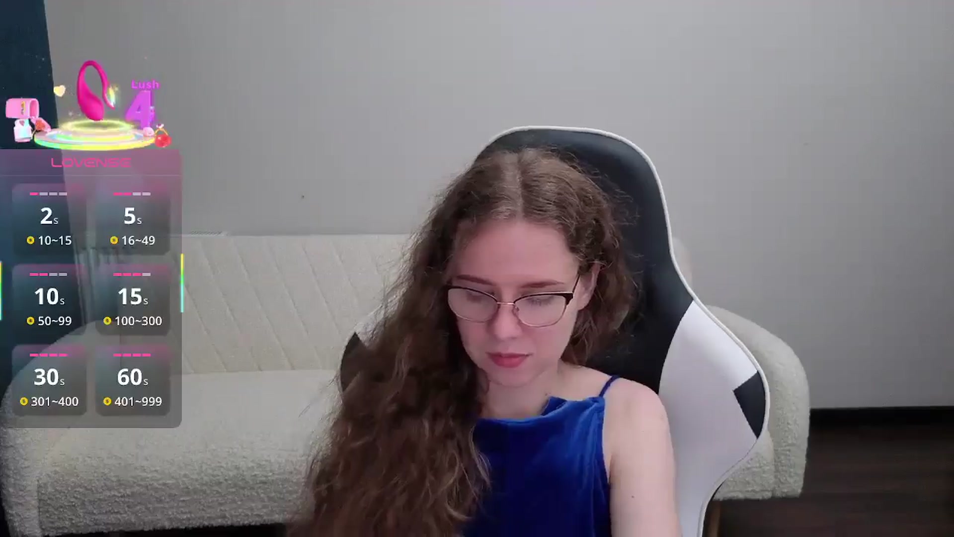 Gallery image thumbnail from BlueFlowerr's myfreecams stream on, 08/01/2025, 21:12 image 6 of 20