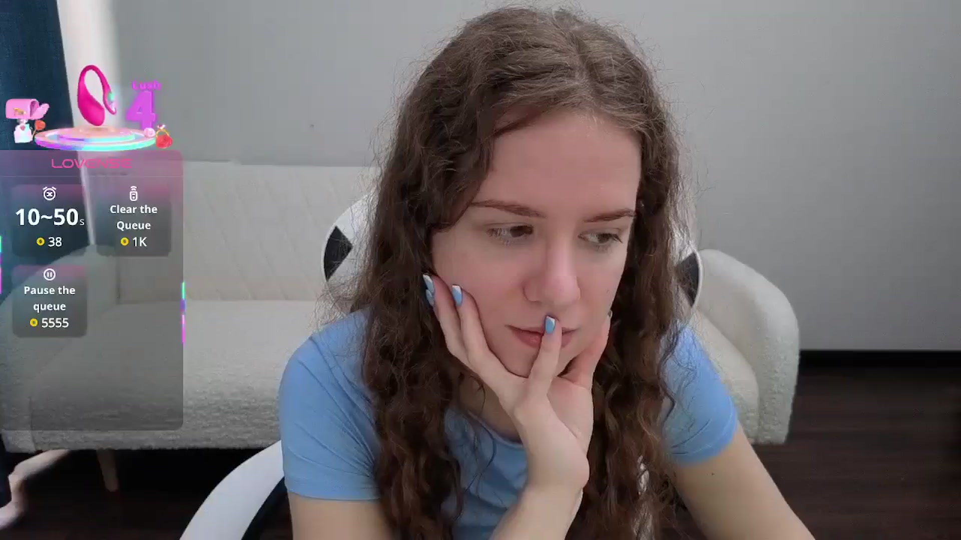 Gallery image thumbnail from BlueFlowerr's myfreecams stream on, 08/04/2025, 13:35 image 12 of 20