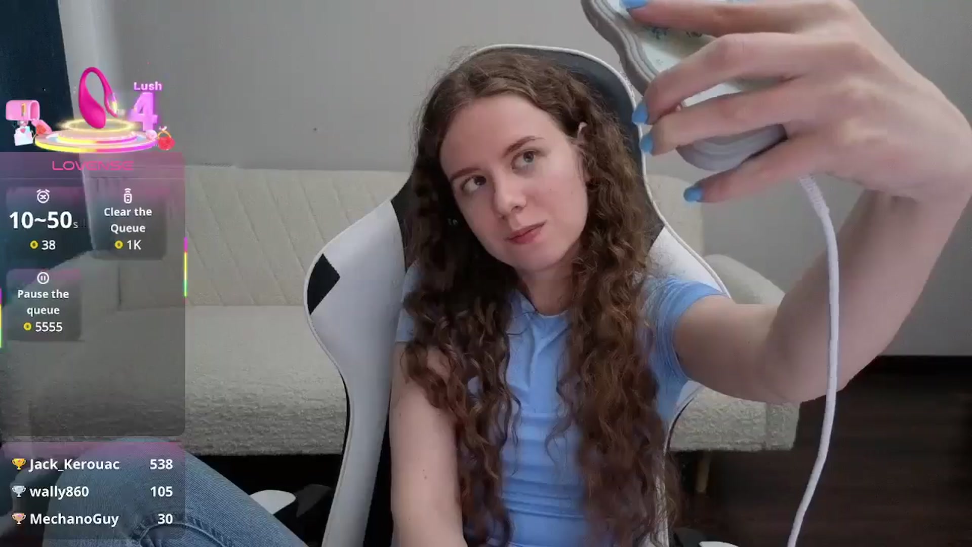 Gallery image thumbnail from BlueFlowerr's myfreecams stream on, 08/04/2025, 15:22 image 5 of 20