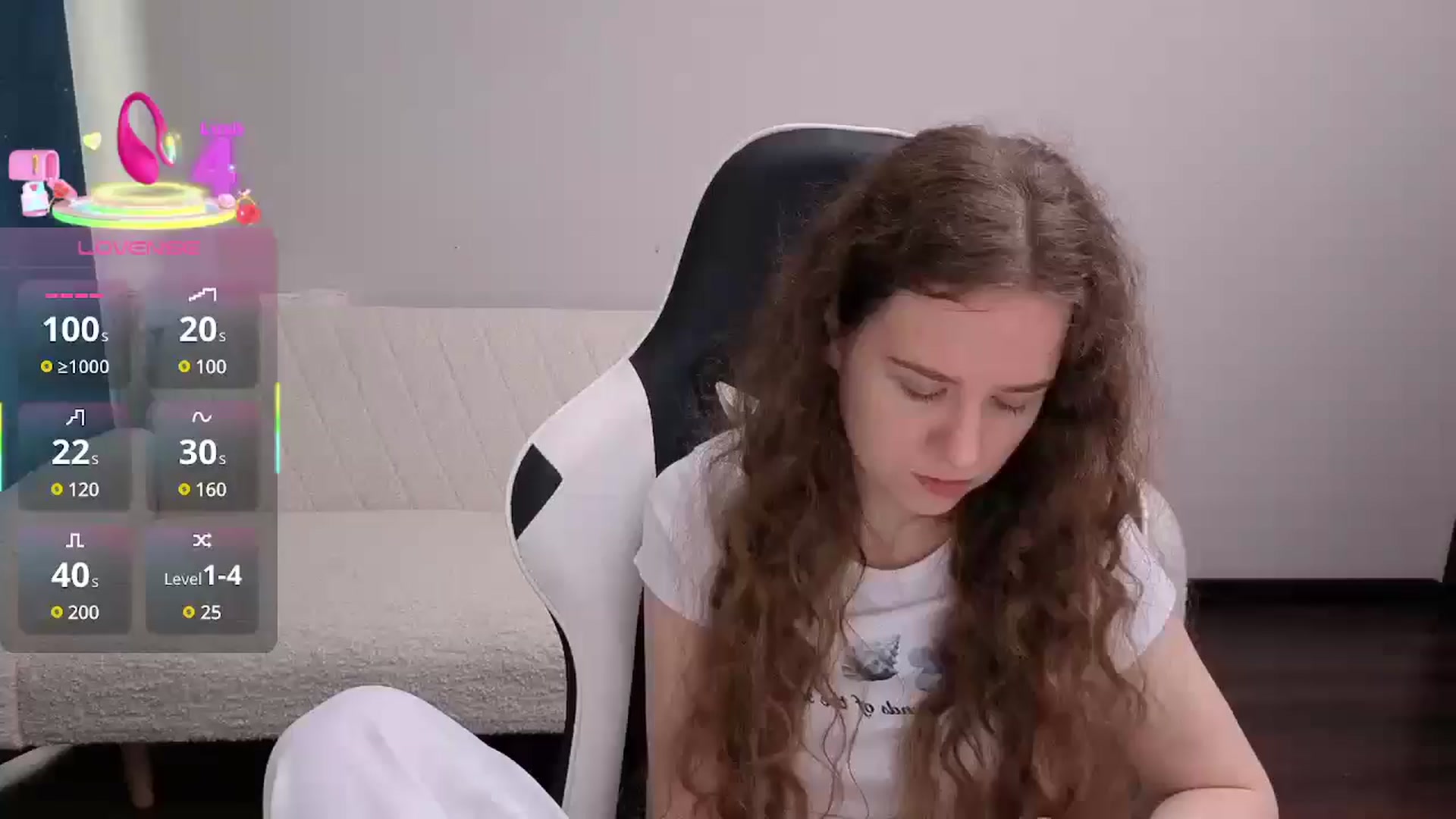 Gallery image thumbnail from BlueFlowerr's myfreecams stream on, 08/05/2025, 13:47 image 3 of 20