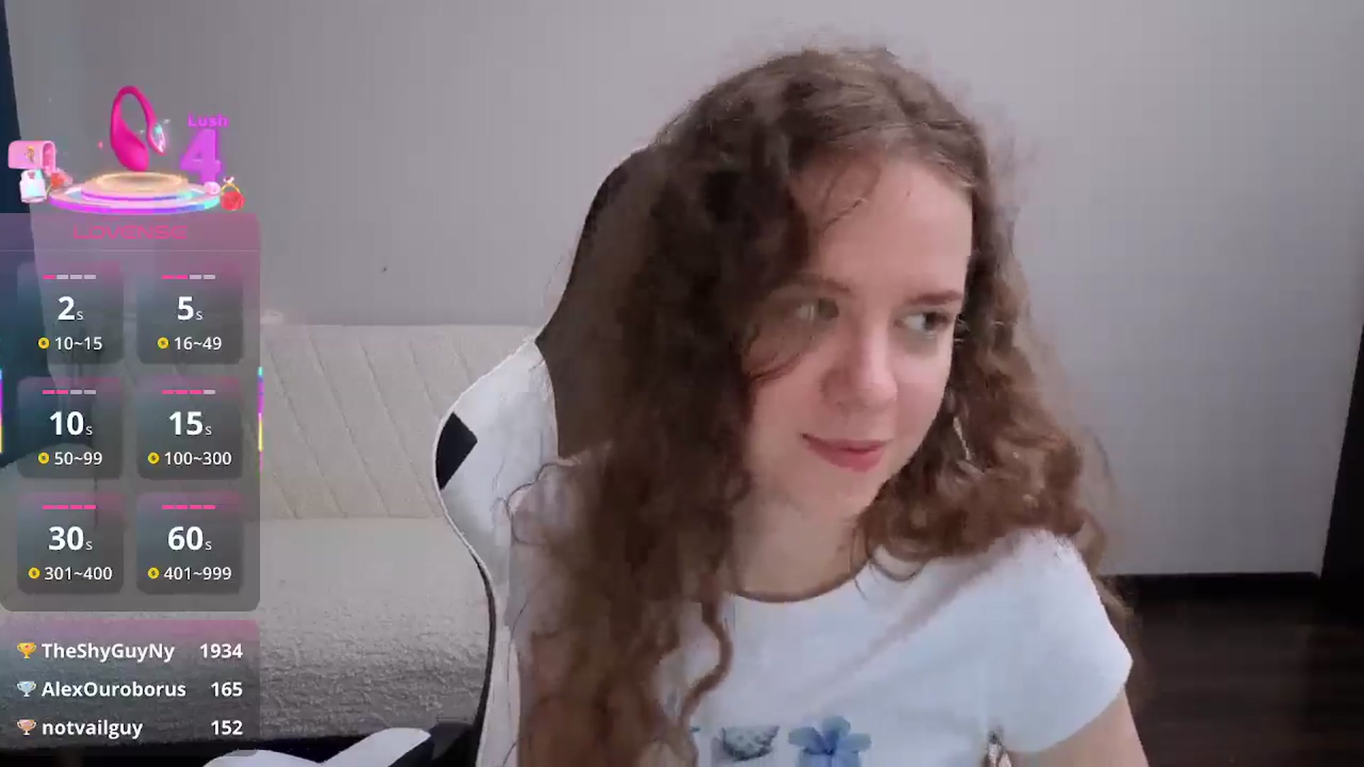 Gallery image thumbnail from BlueFlowerr's myfreecams stream on, 08/05/2025, 18:06 image 19 of 20