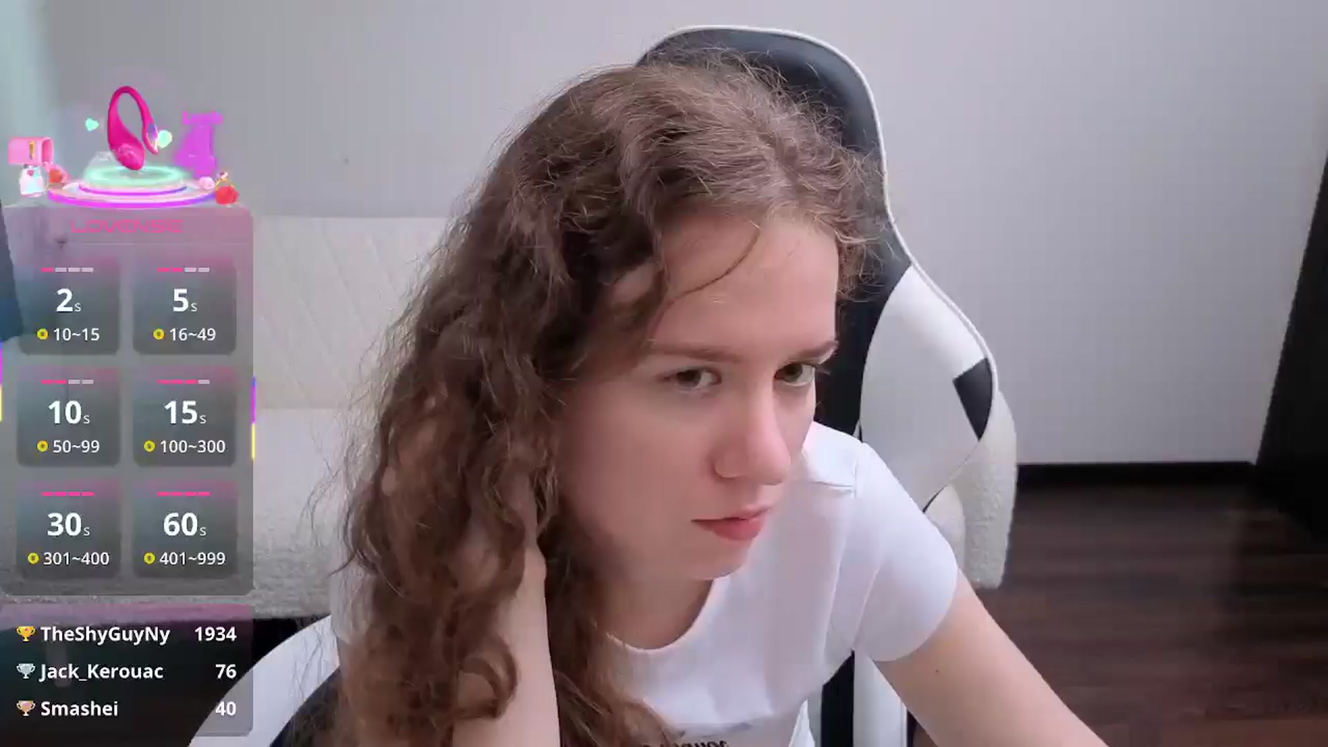 Gallery image thumbnail from BlueFlowerr's myfreecams stream on, 08/05/2025, 18:06 image 1 of 20