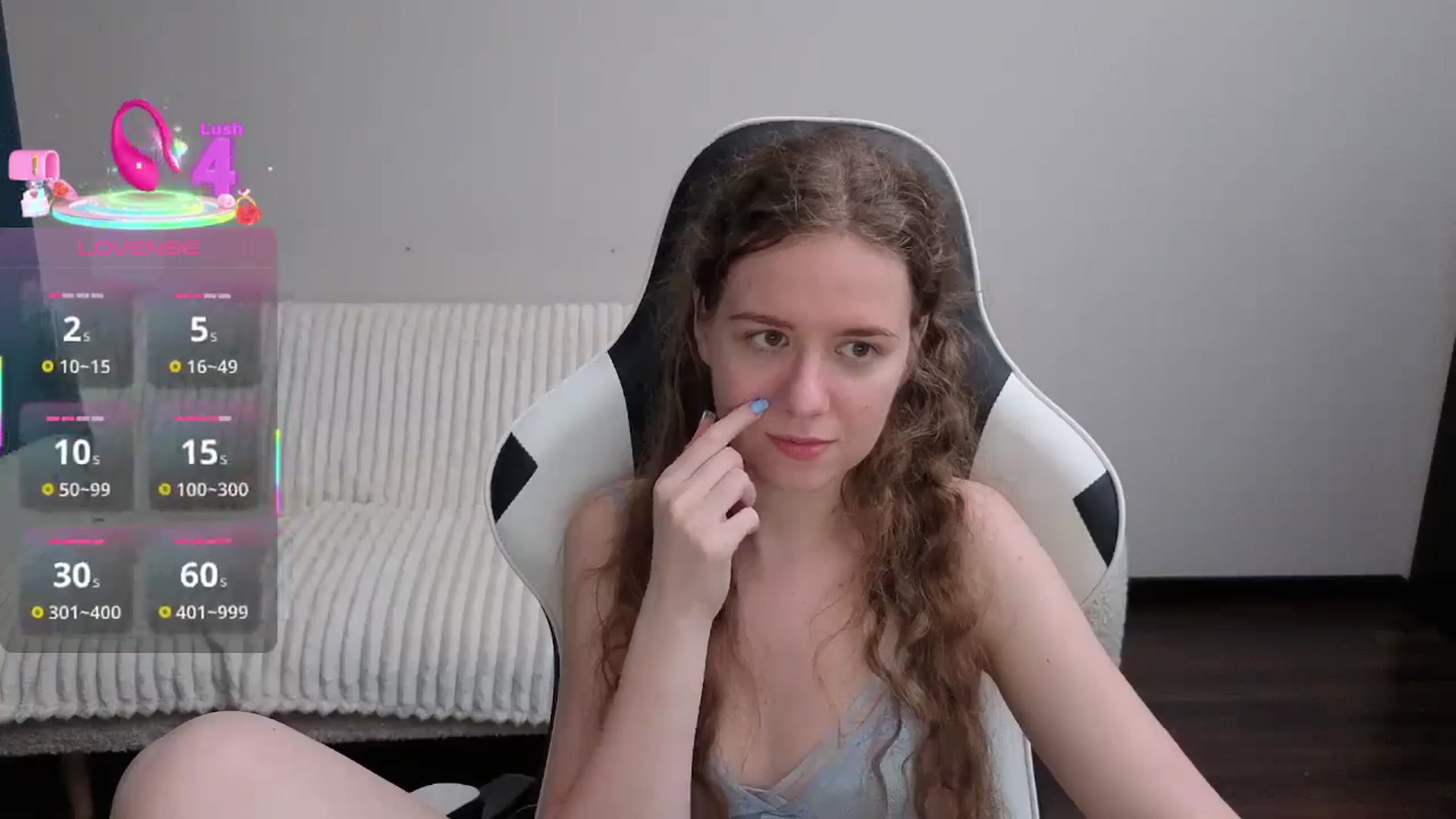 Gallery image thumbnail from BlueFlowerr's myfreecams stream on, 08/06/2025, 21:24 image 14 of 20