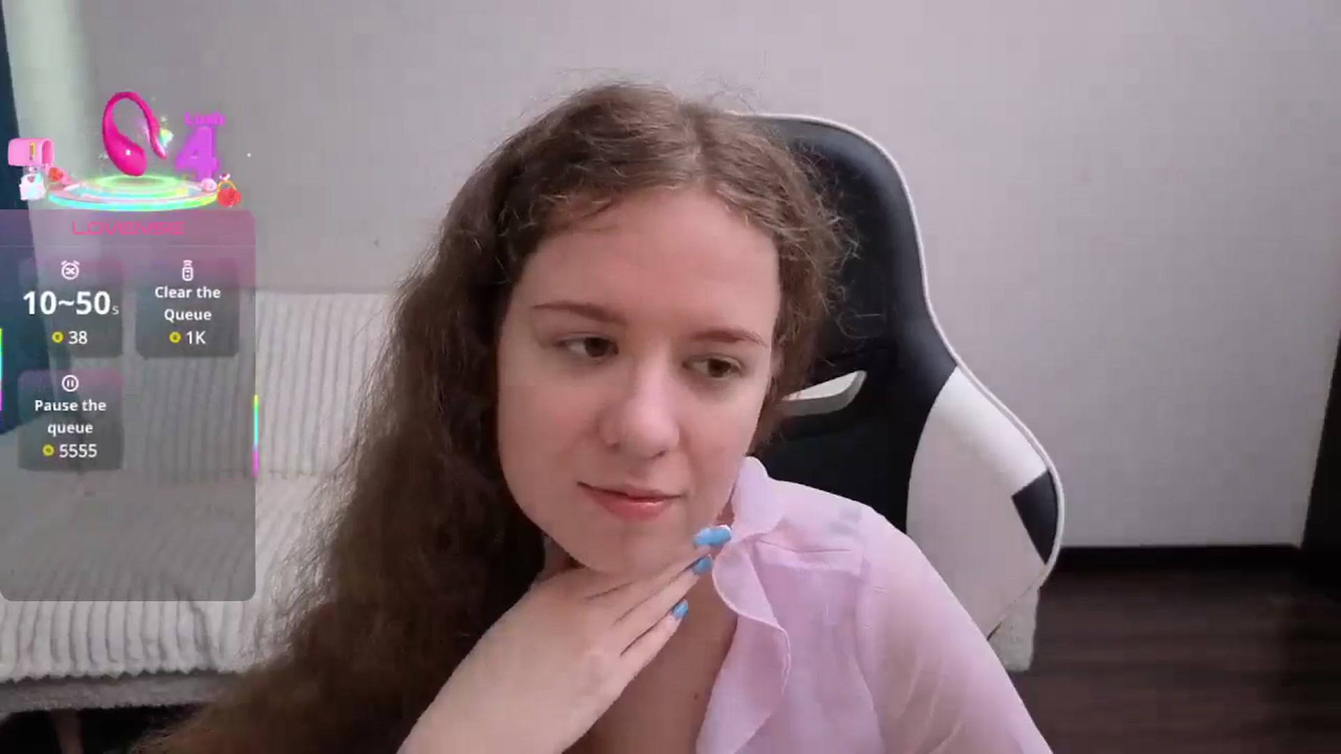 Gallery image thumbnail from BlueFlowerr's myfreecams stream on, 08/07/2025, 14:37 image 2 of 20