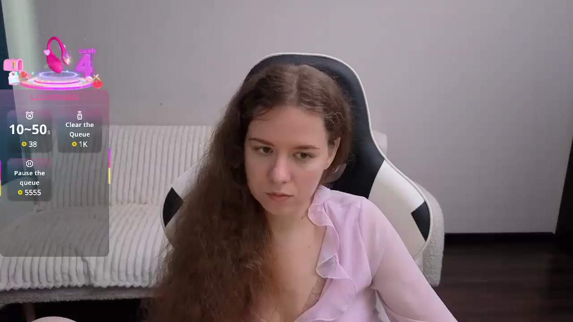 Gallery image thumbnail from BlueFlowerr's myfreecams stream on, 08/07/2025, 14:37 image 15 of 20