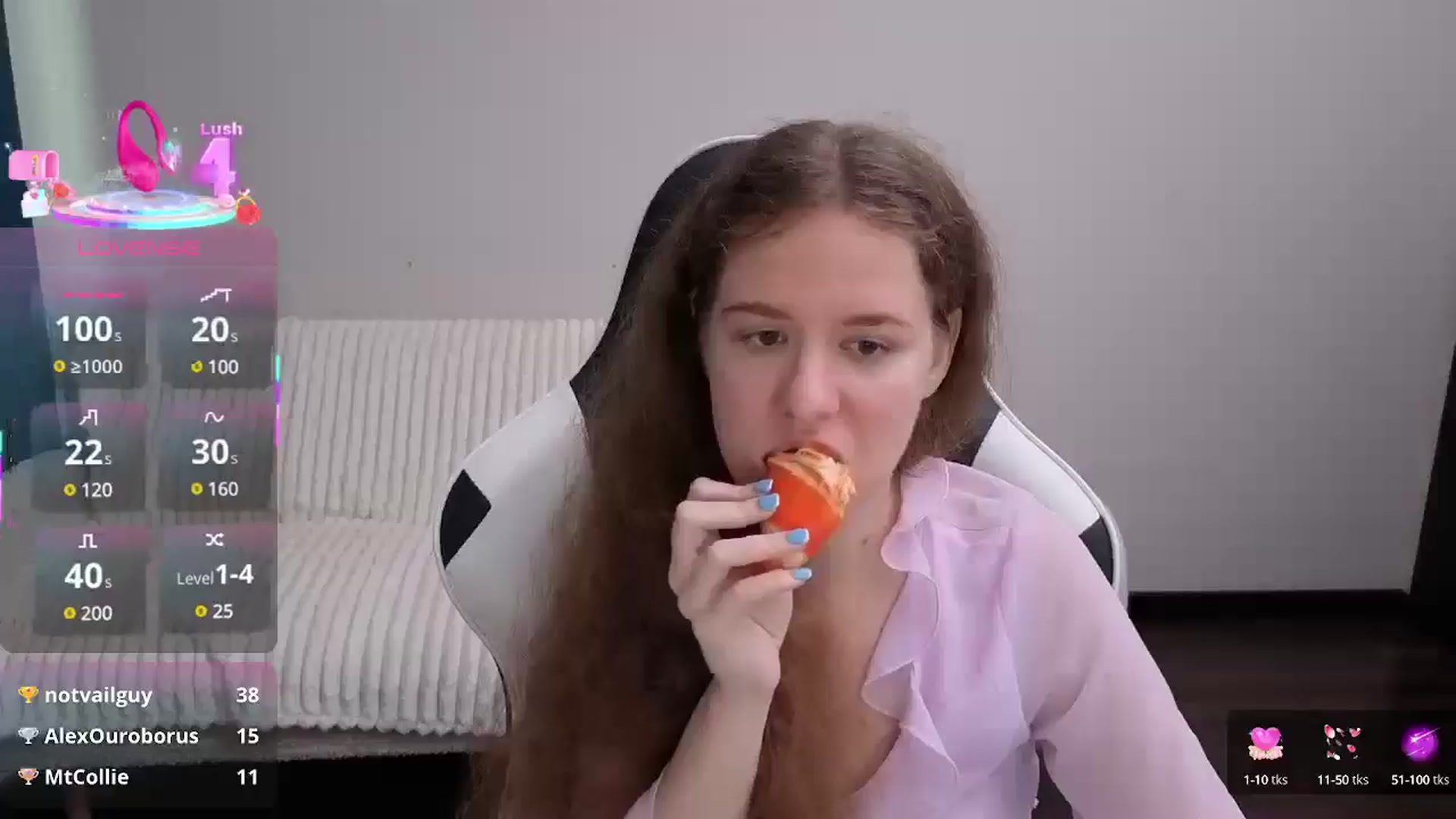 Gallery image thumbnail from BlueFlowerr's myfreecams stream on, 08/07/2025, 15:23 image 13 of 20