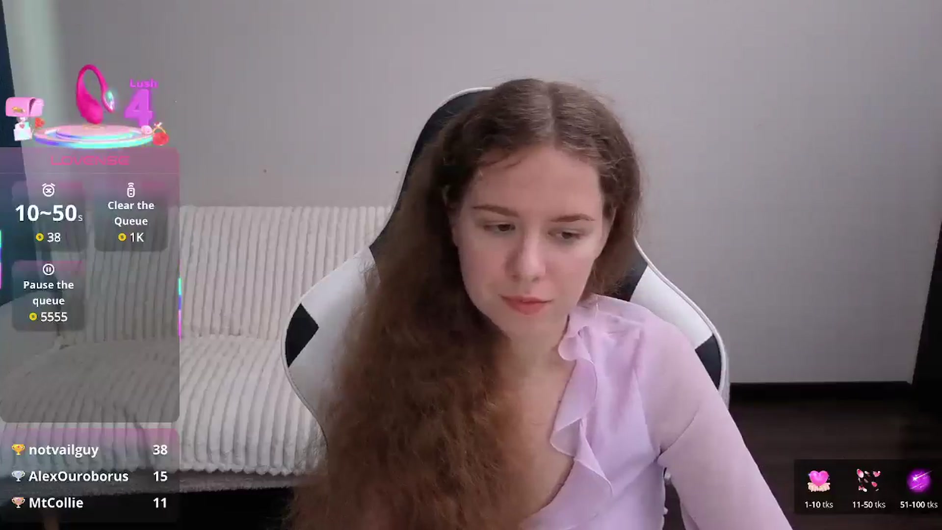Gallery image thumbnail from BlueFlowerr's myfreecams stream on, 08/07/2025, 15:23 image 17 of 20