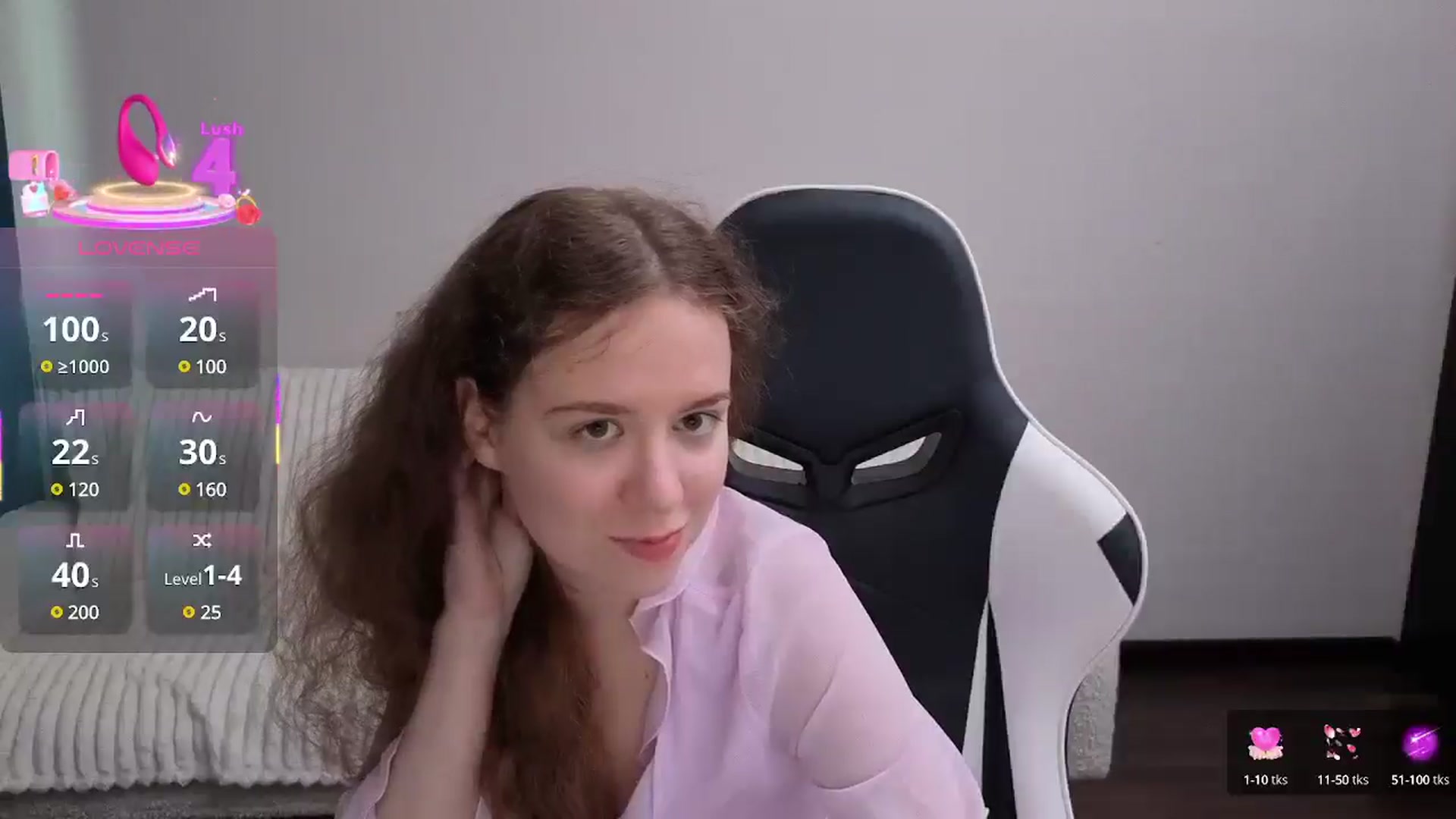 Gallery image thumbnail from BlueFlowerr's myfreecams stream on, 08/07/2025, 16:39 image 10 of 20