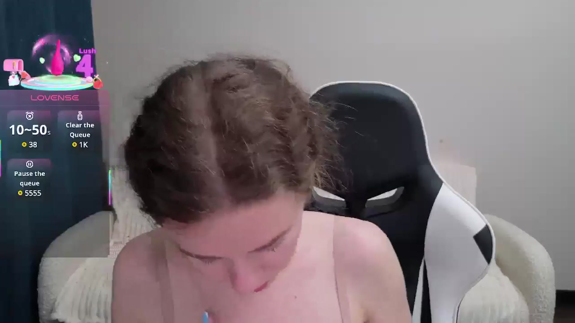 Gallery image thumbnail from BlueFlowerr's myfreecams stream on, 08/08/2025, 21:49 image 19 of 20
