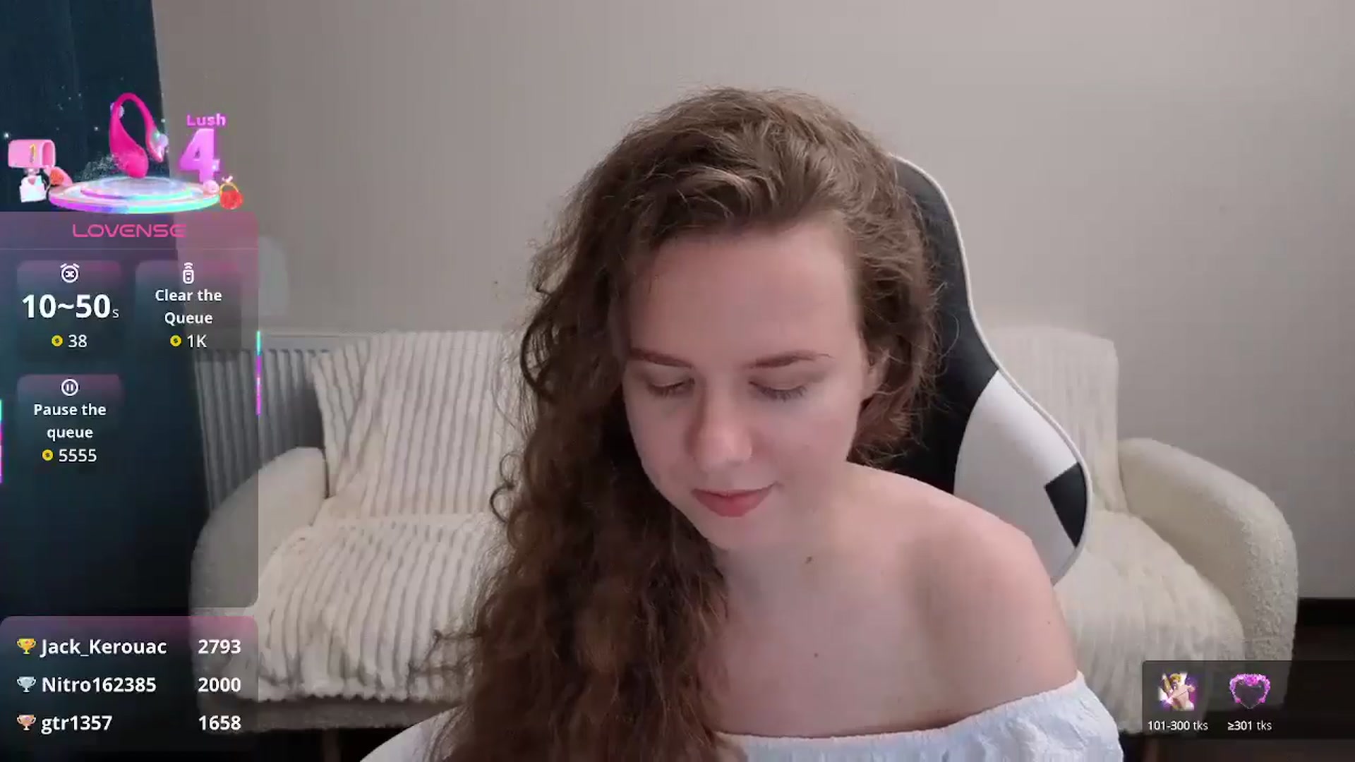 Gallery image thumbnail from BlueFlowerr's myfreecams stream on, 08/12/2025, 21:31 image 12 of 20
