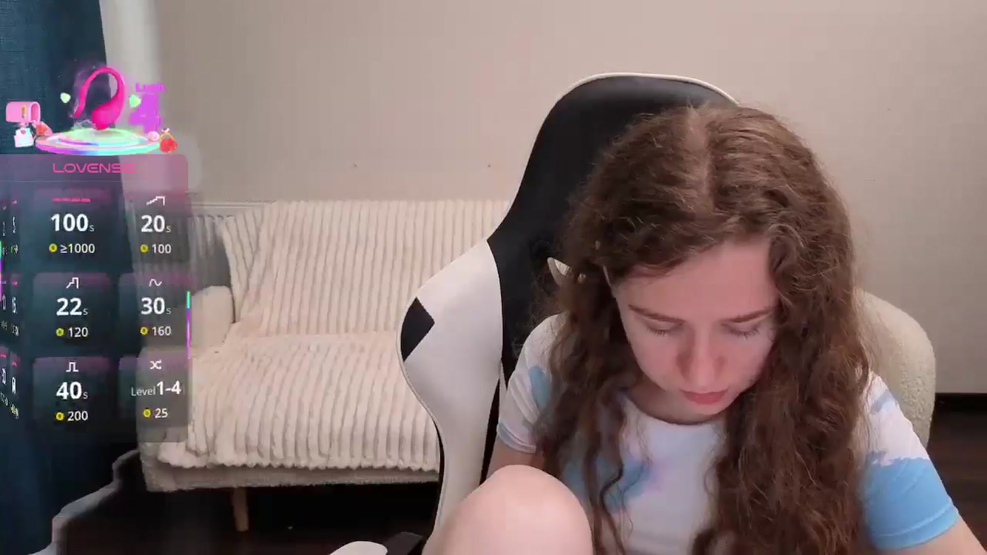 Gallery image thumbnail from BlueFlowerr's myfreecams stream on, 08/13/2025, 14:53 image 14 of 20