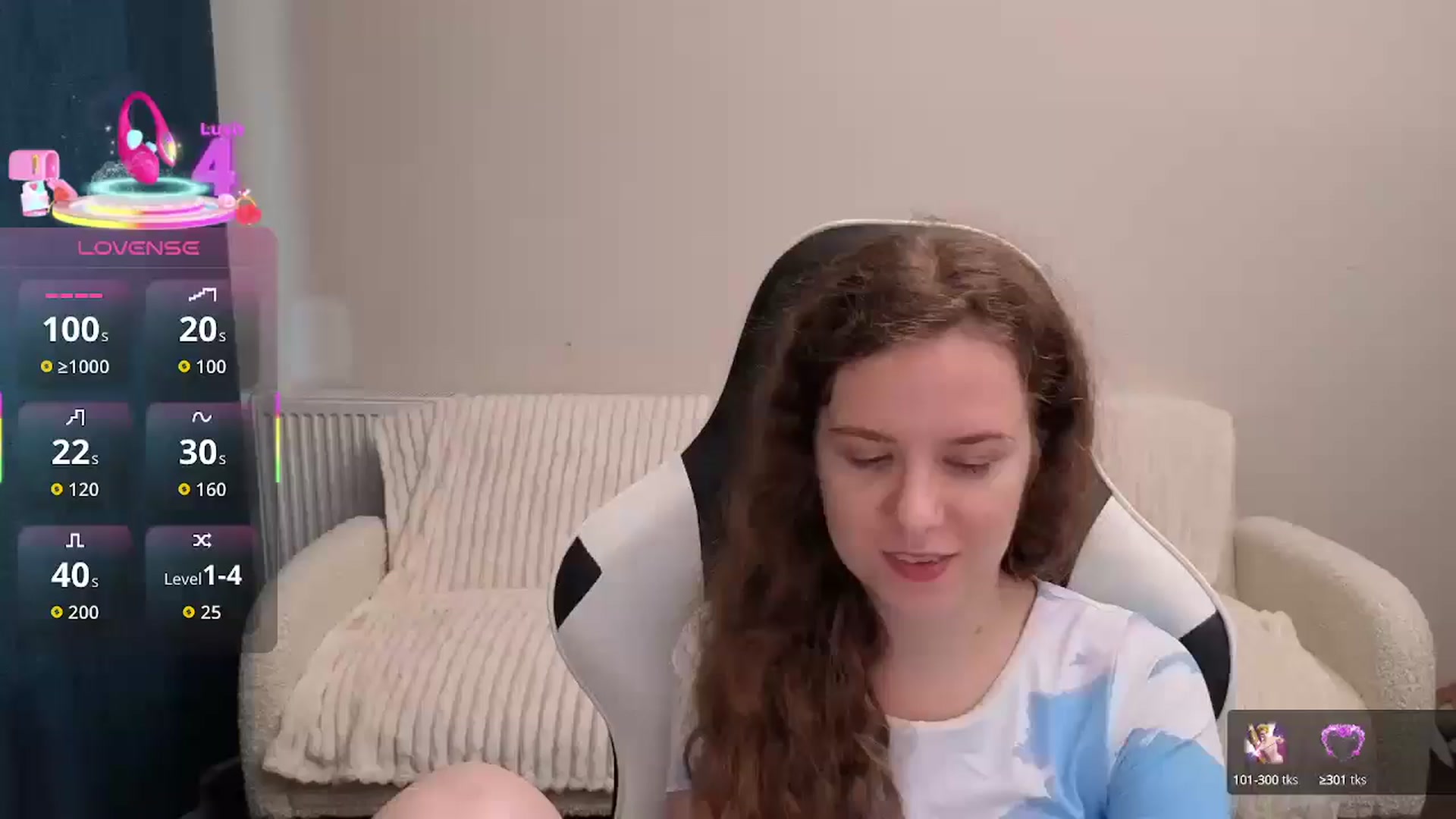 Gallery image thumbnail from BlueFlowerr's myfreecams stream on, 08/13/2025, 18:30 image 6 of 20