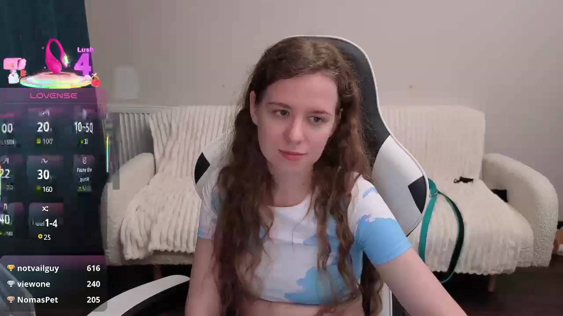 Gallery image thumbnail from BlueFlowerr's myfreecams stream on, 08/13/2025, 20:11 image 13 of 20