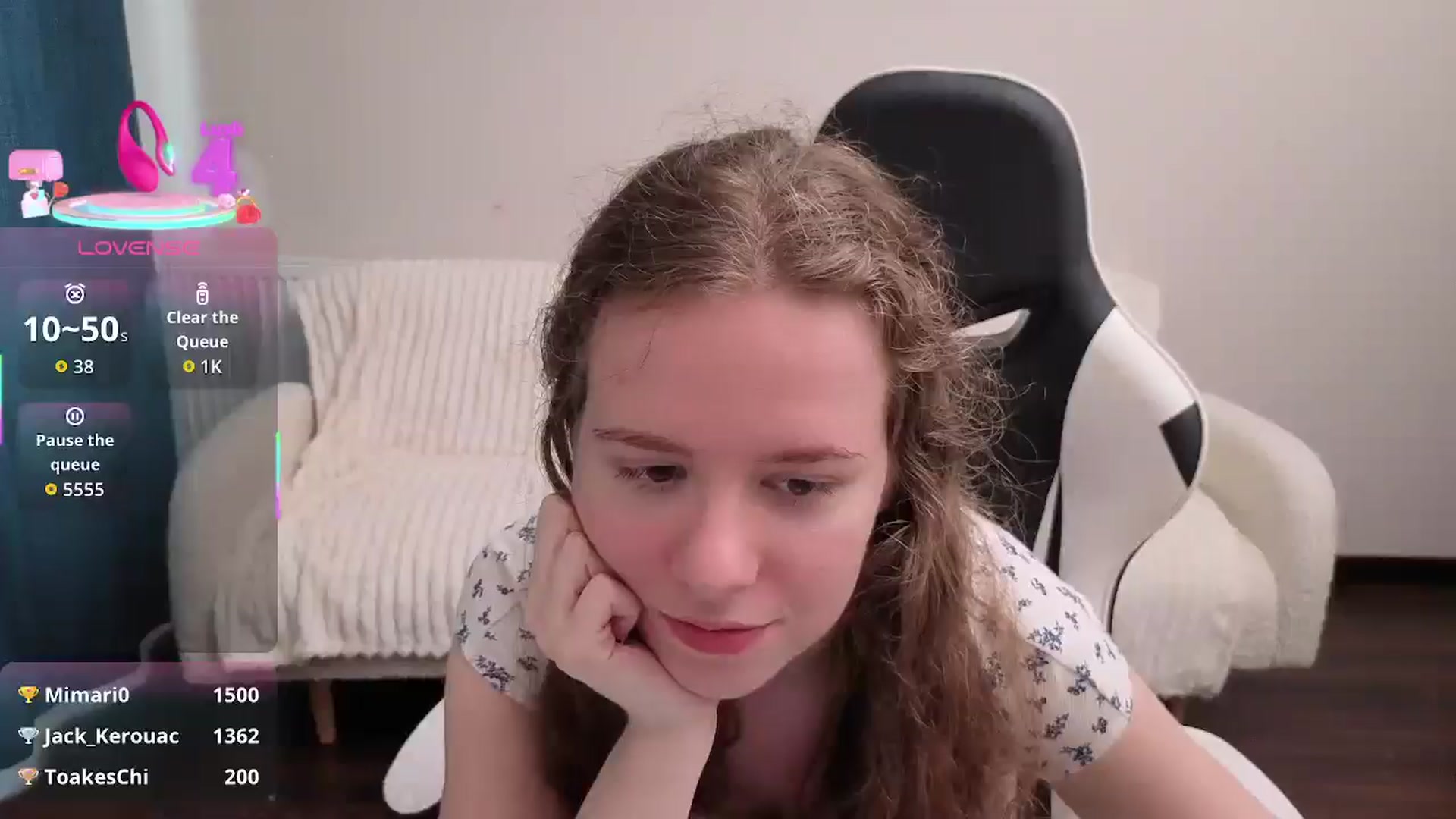 Gallery image thumbnail from BlueFlowerr's myfreecams stream on, 08/14/2025, 17:38 image 1 of 20